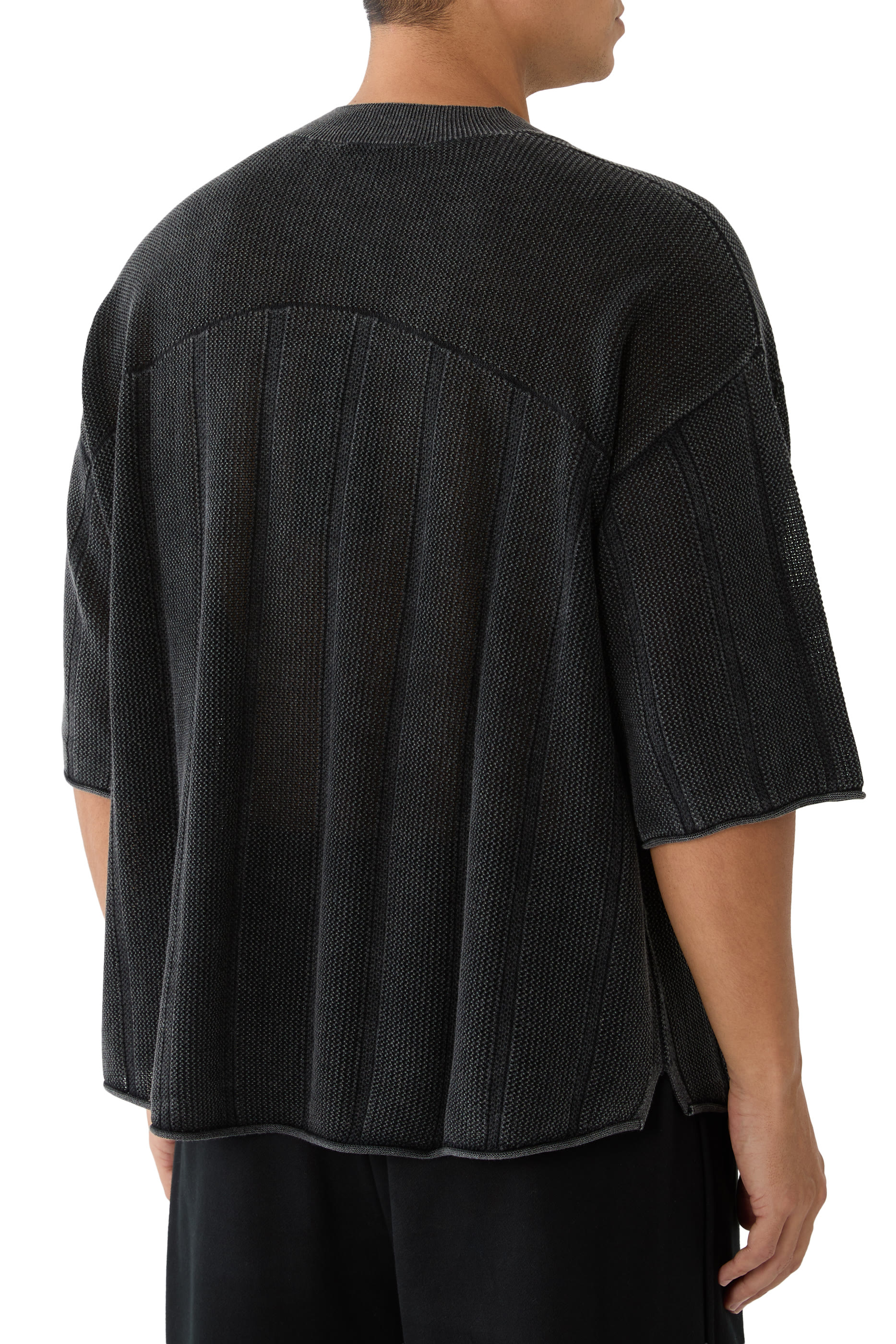 تيشيرت رياضي منسوج بتصميم جامعي