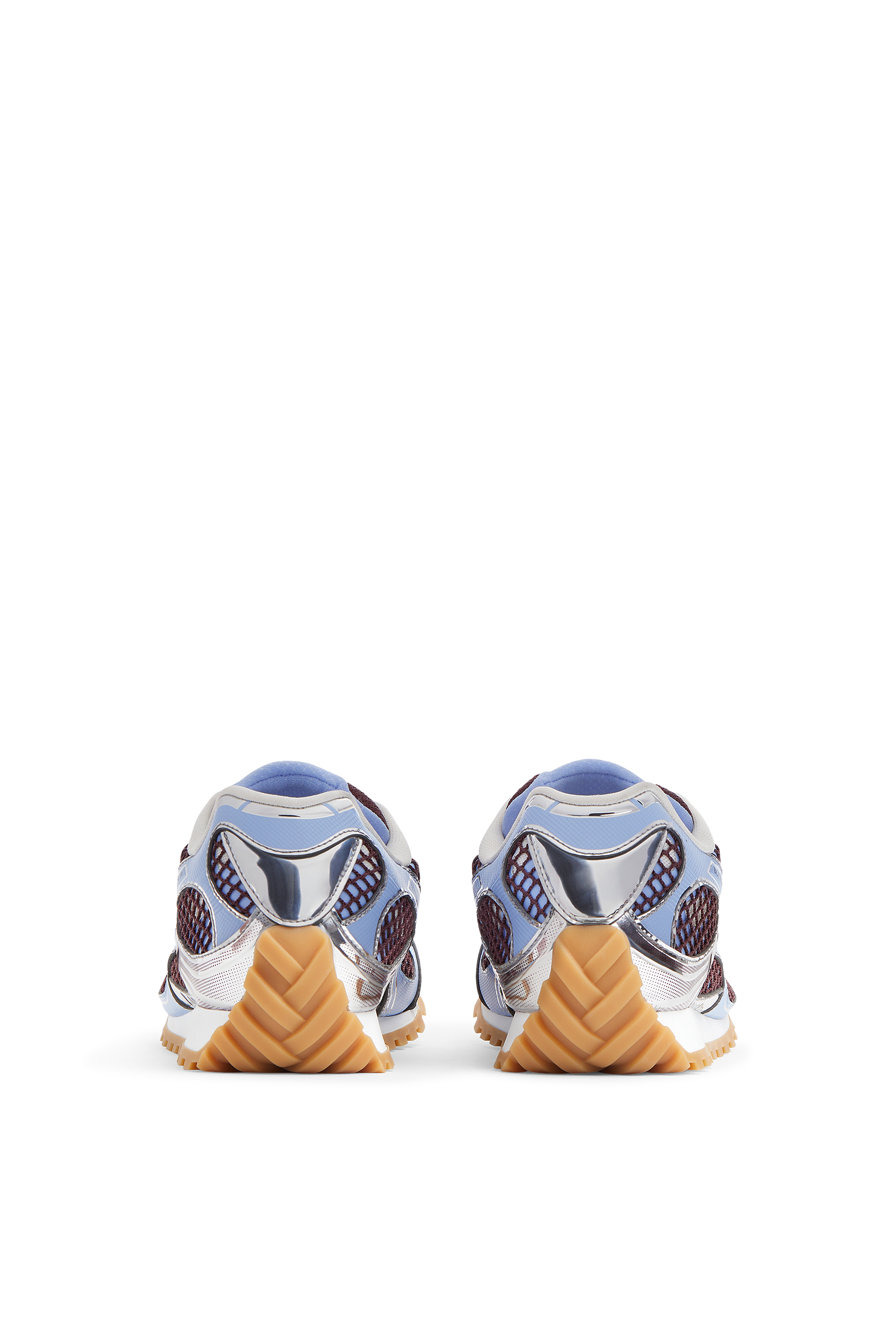 سنيكرز اوربيت