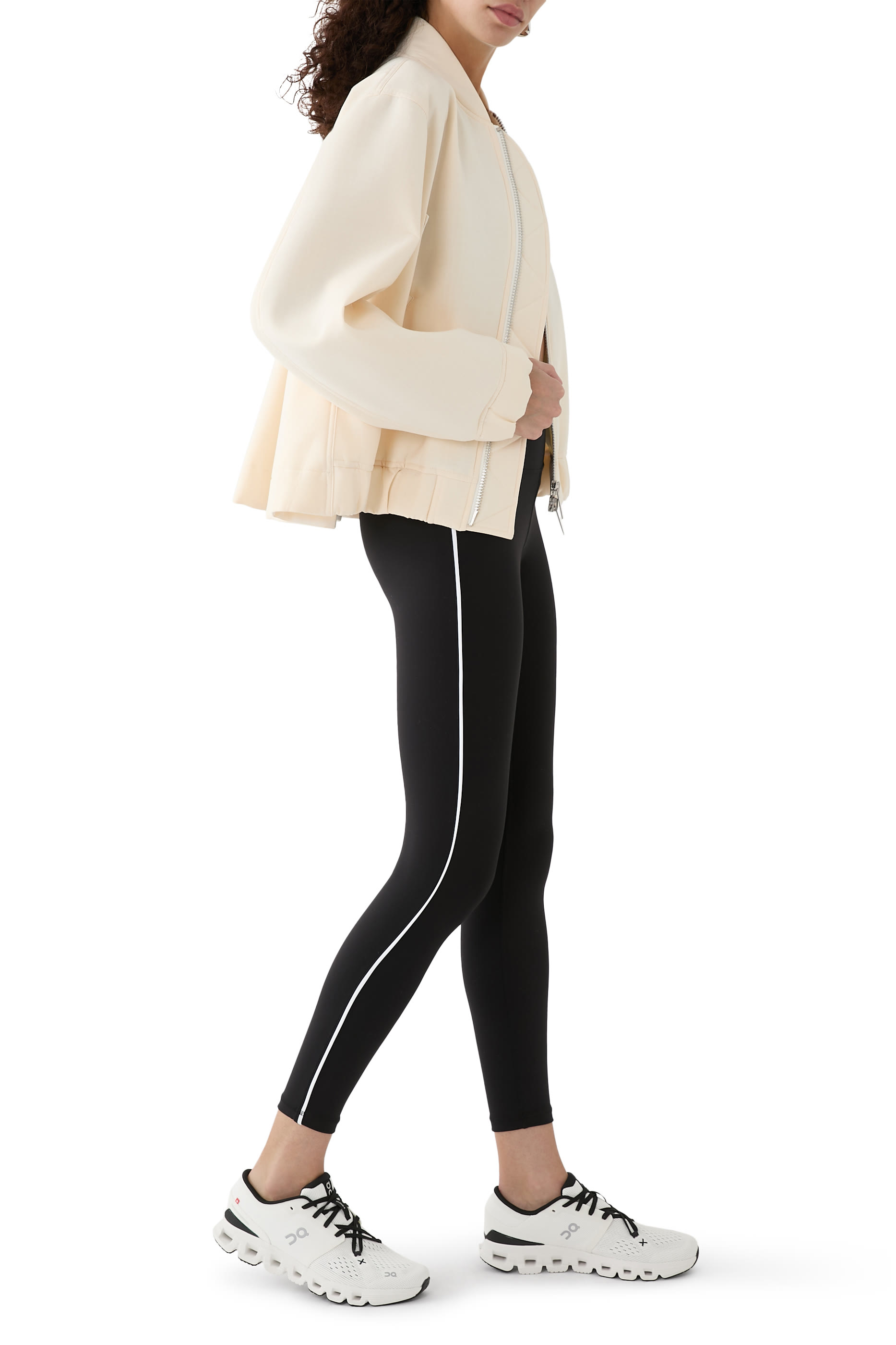 سنيكرز كلاود اكس 4 للجري