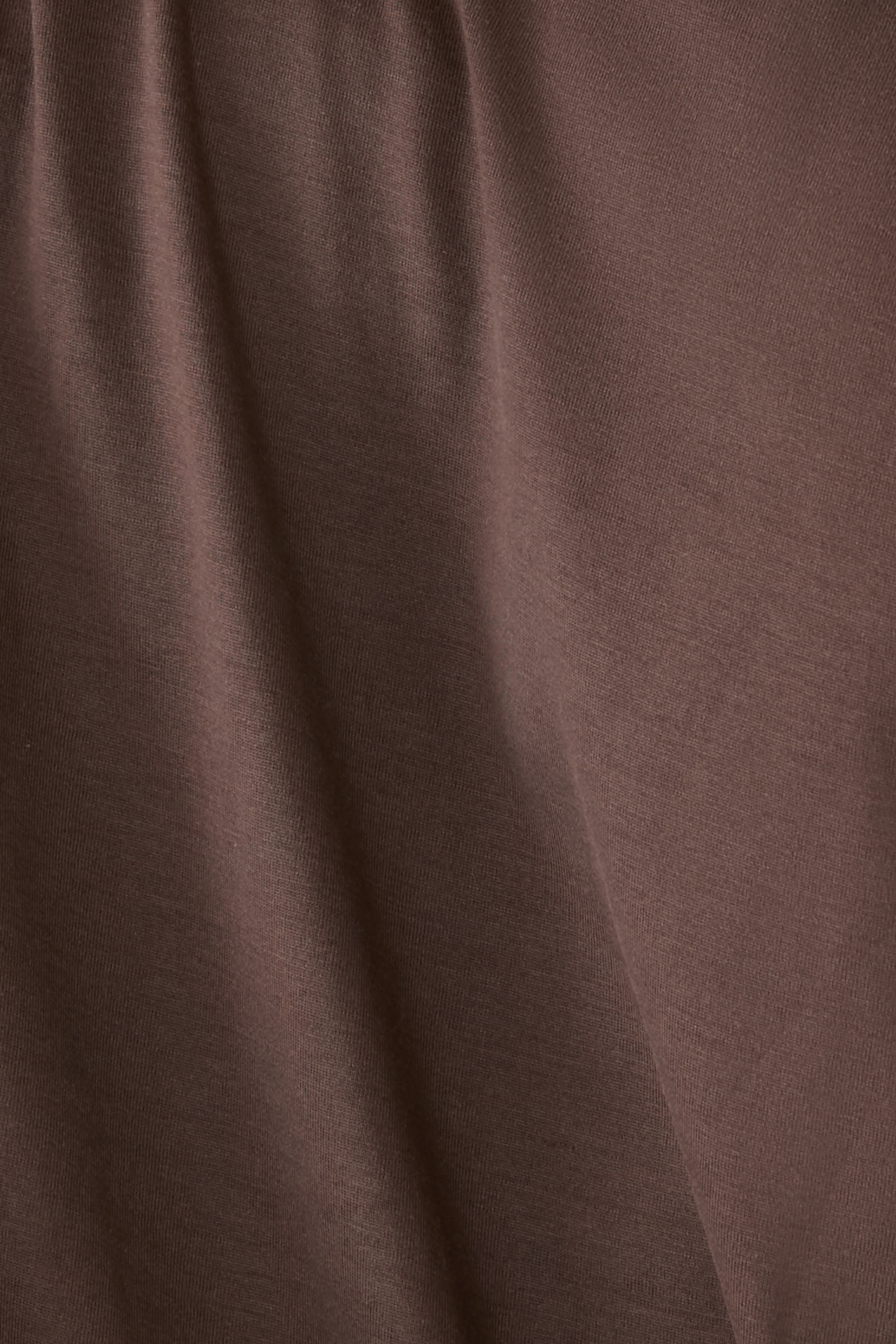 تيشيرت بياقة ضيقة قطن حرير