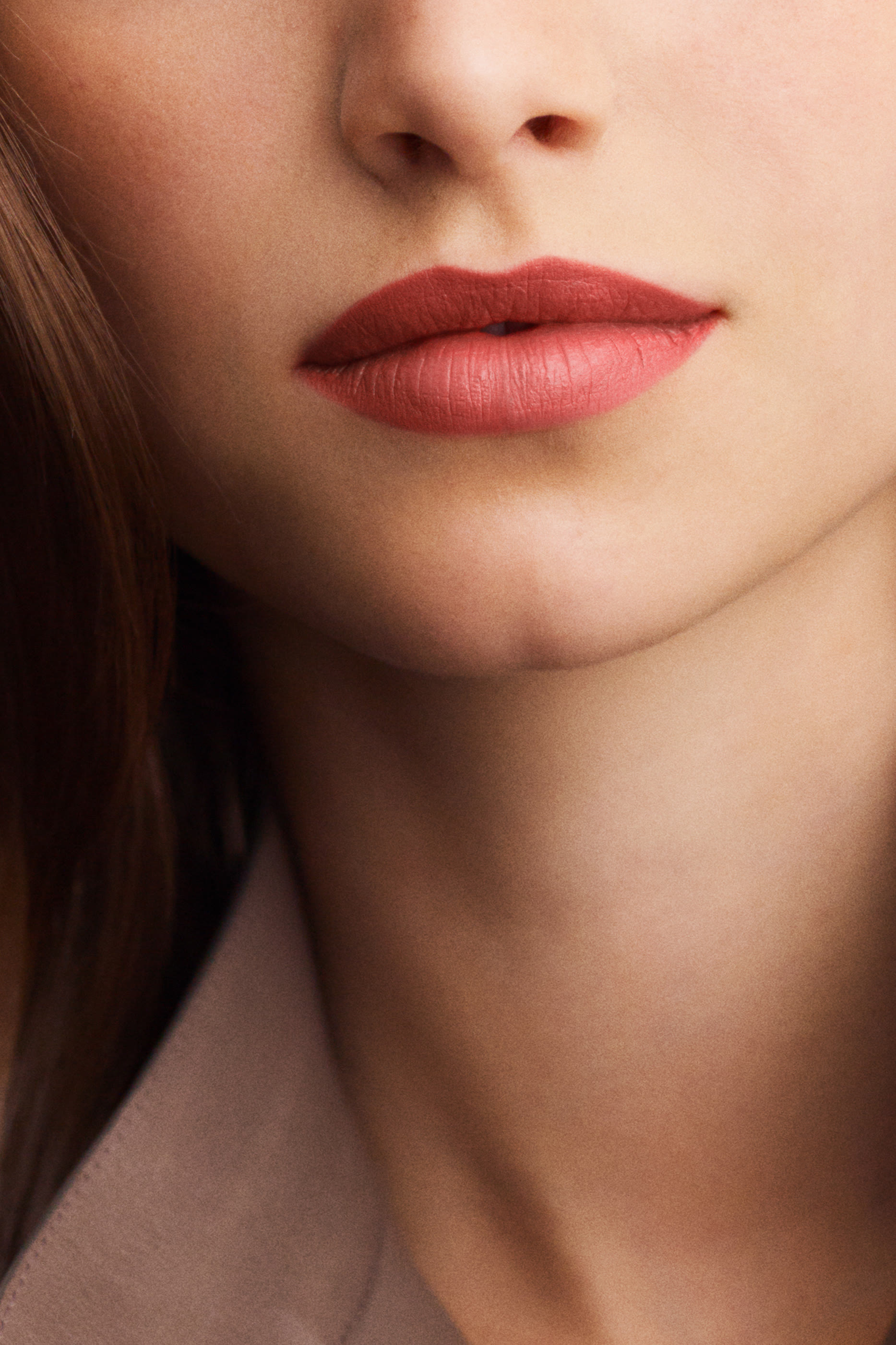 مجموعة أحمر الشفاه Rouge Herm&egrave;s, أحمر شفاه بتركيبة ساتانية