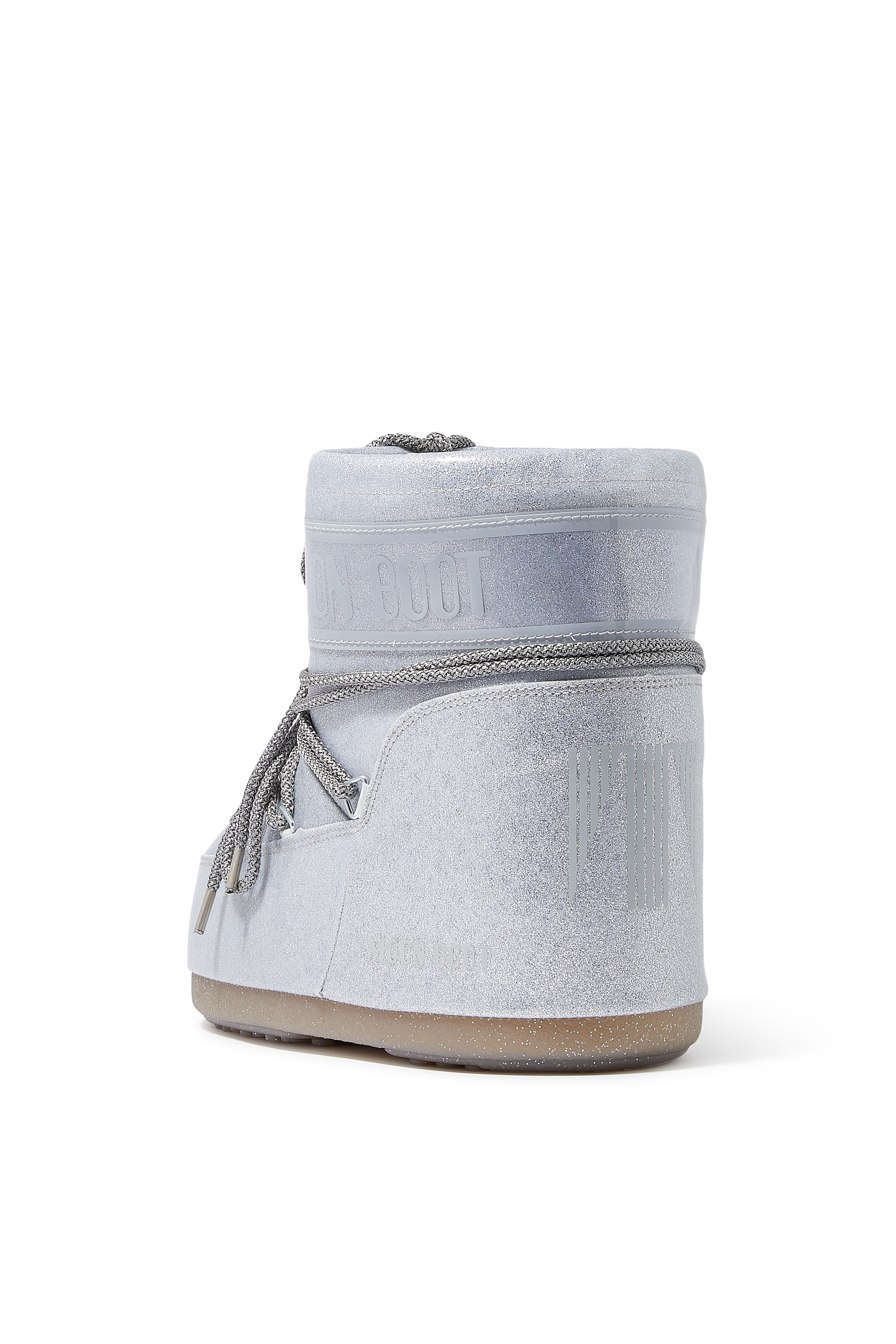 حذاء بوت لامع بطول الكاحل بشعار الماركة