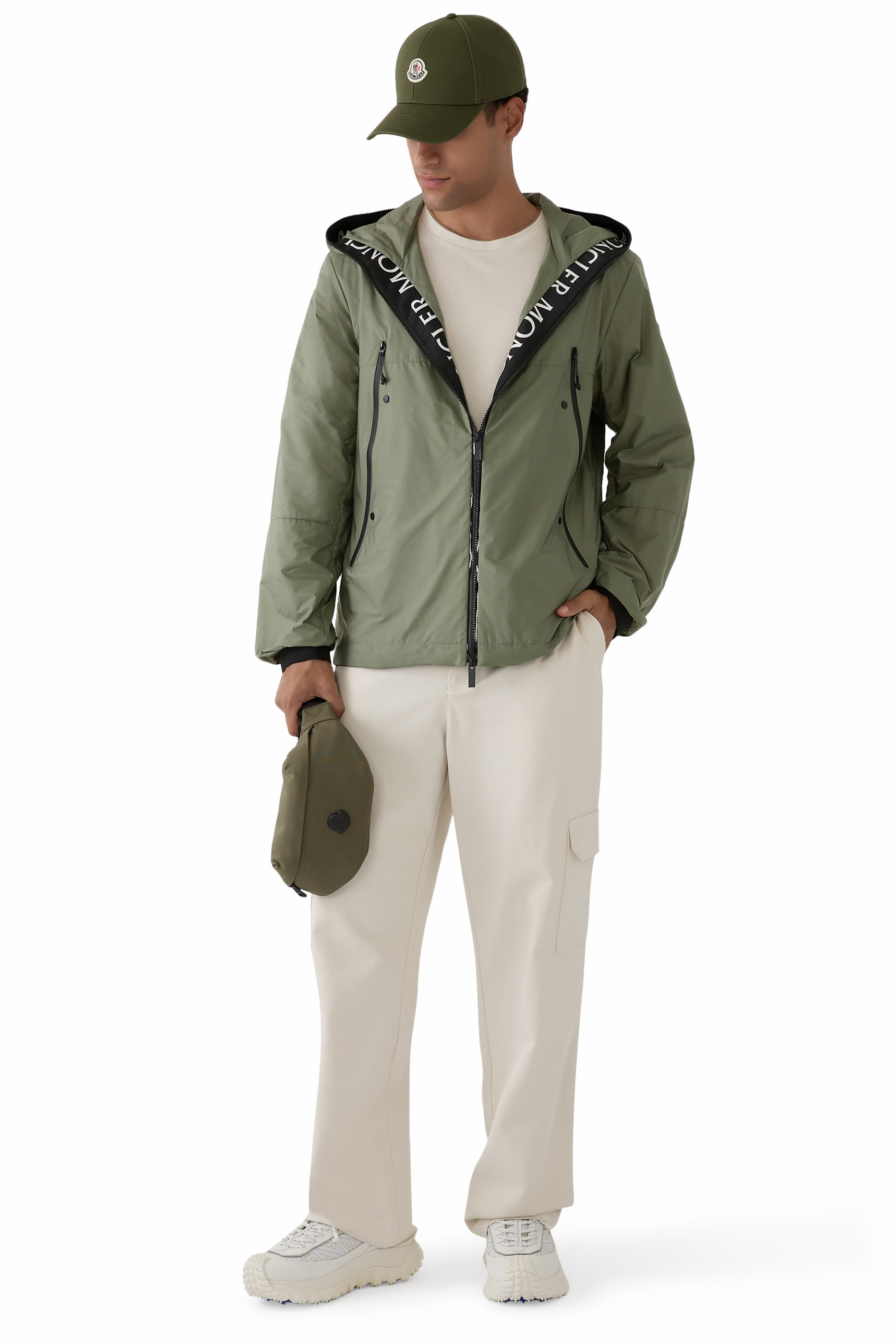 جاكيت جونيتشي