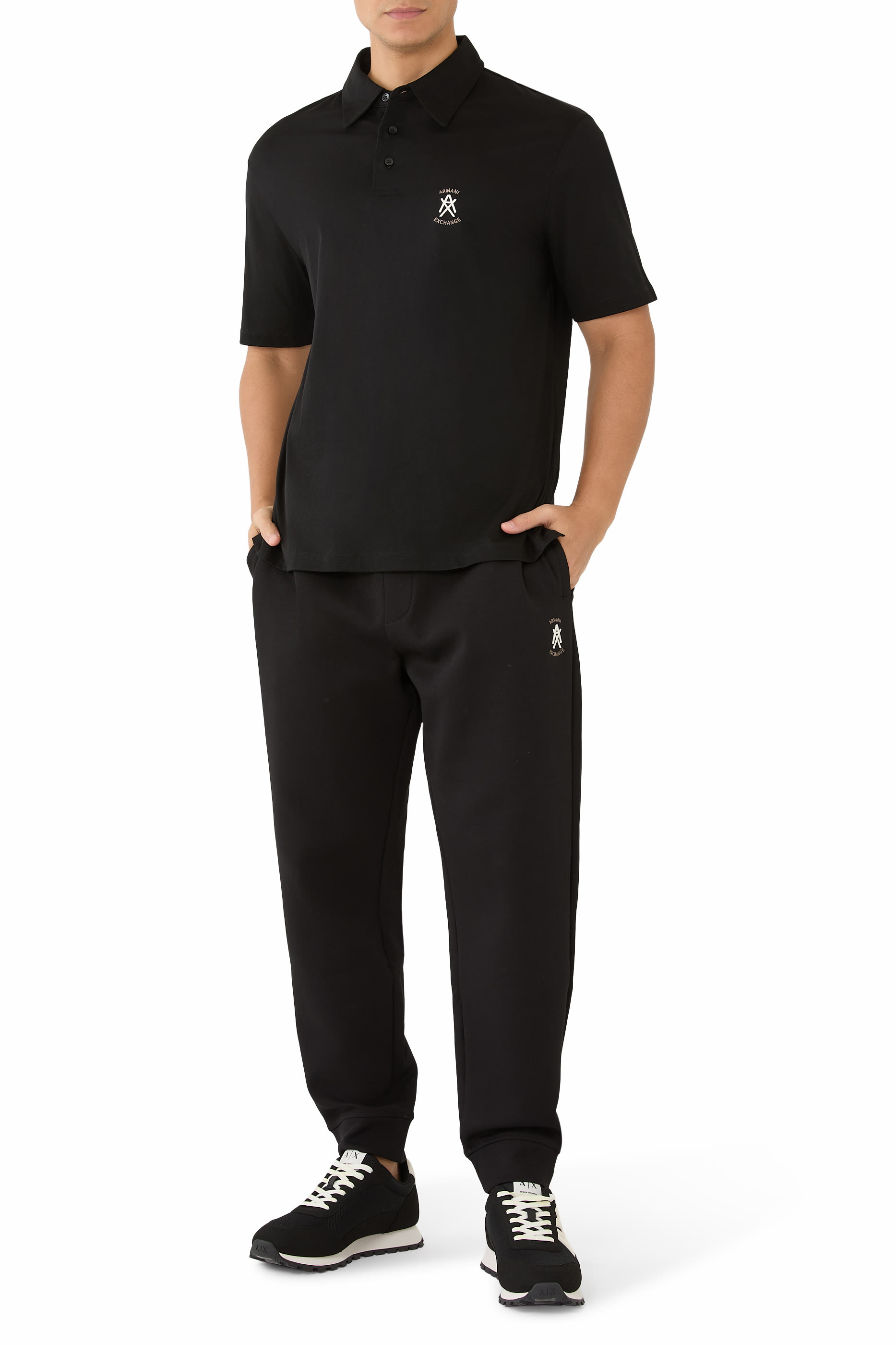 قميص بولو بشعار الماركة