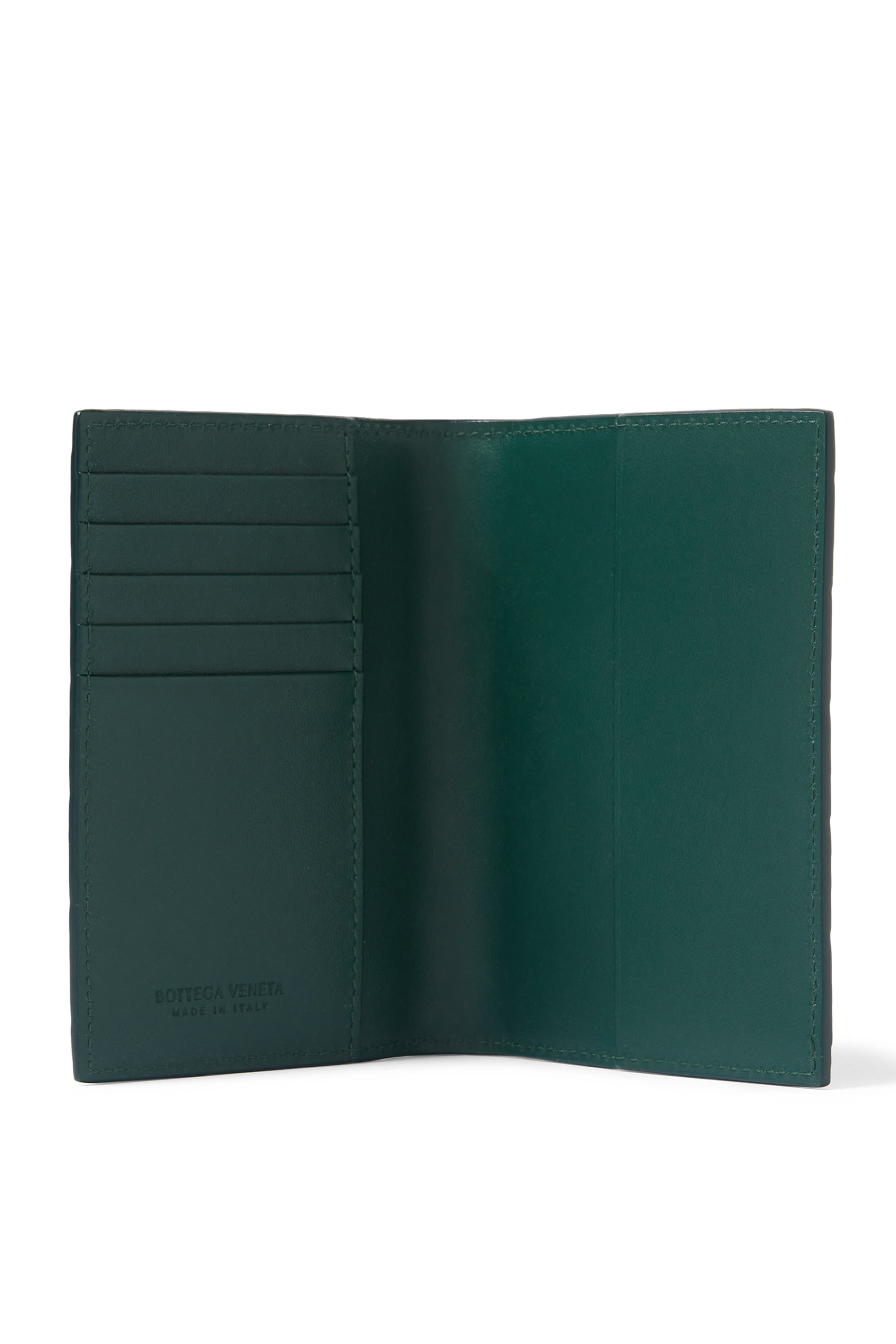 حافظة جواز سفر بتصميم مجدول