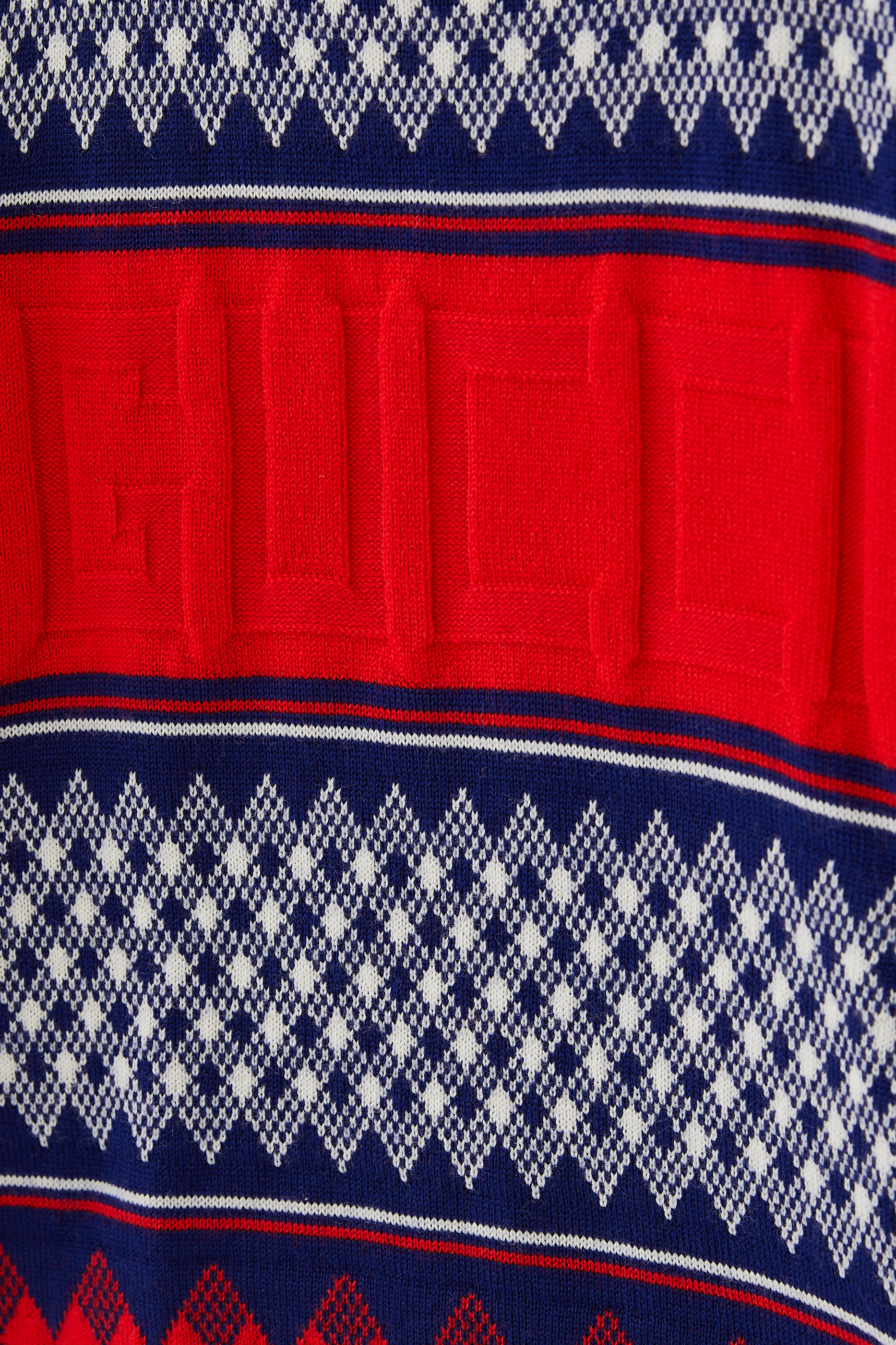 سترة صوف للأطفال بشعار الماركة