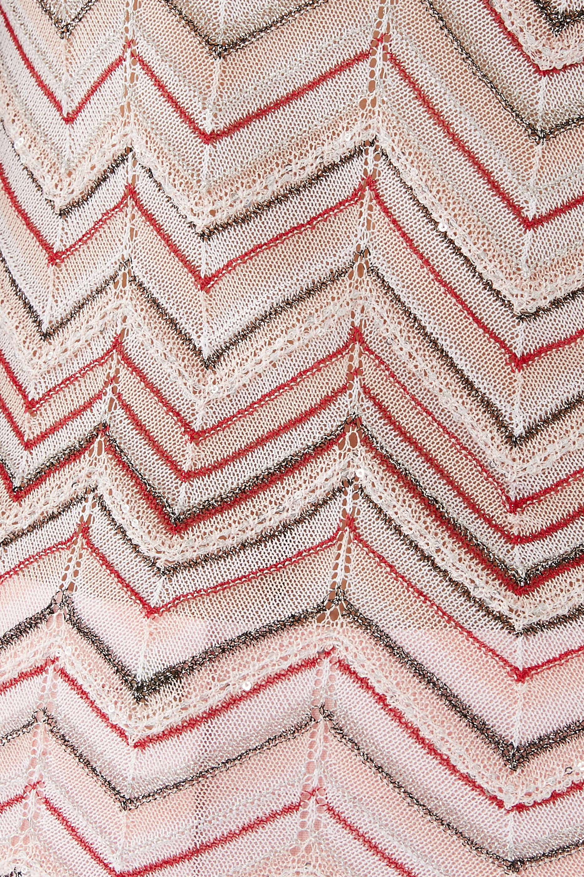 بلوزة بلا أكمام نسيج كروشيه بنقشة متعرجة