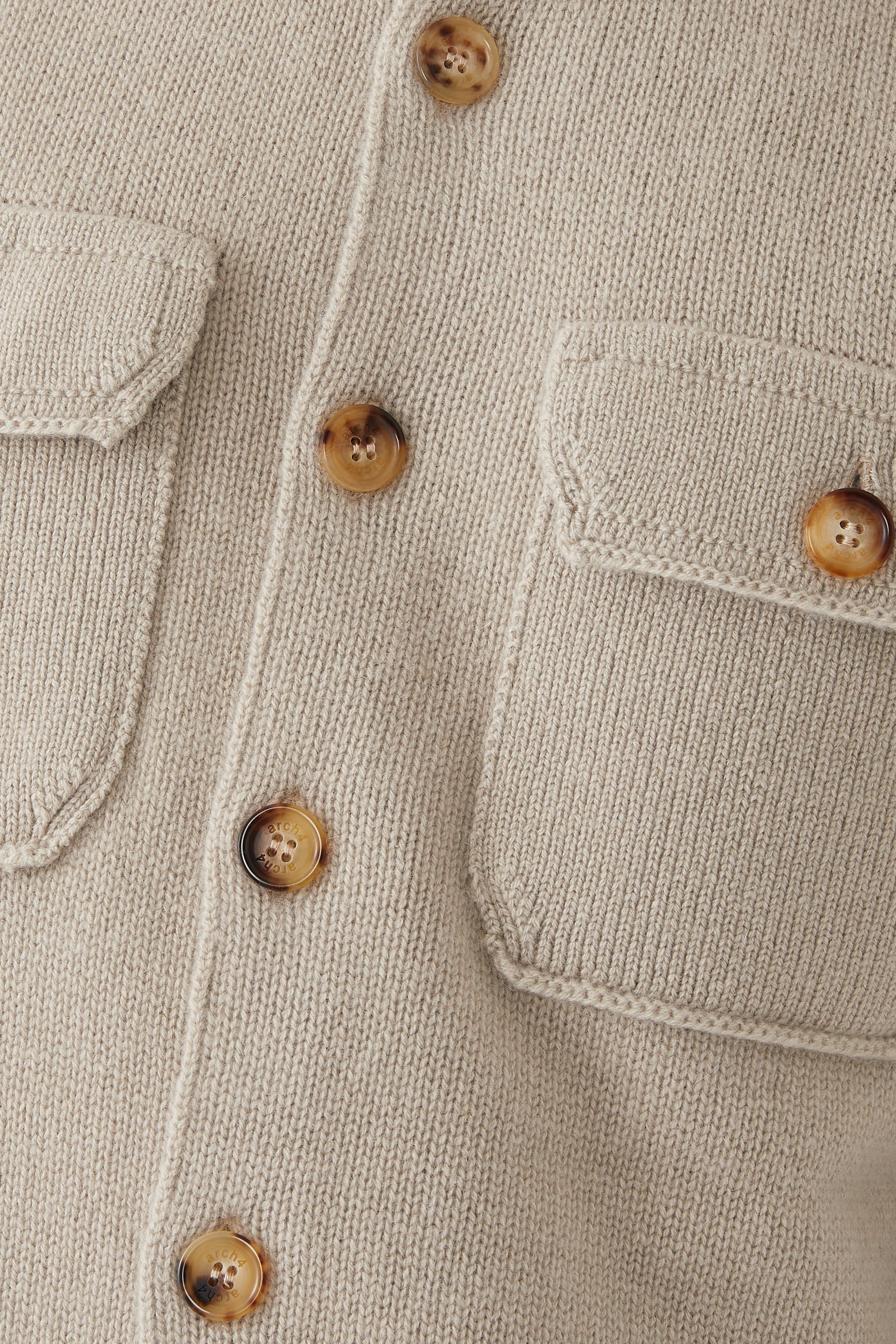 كارديغان بصف أزرار