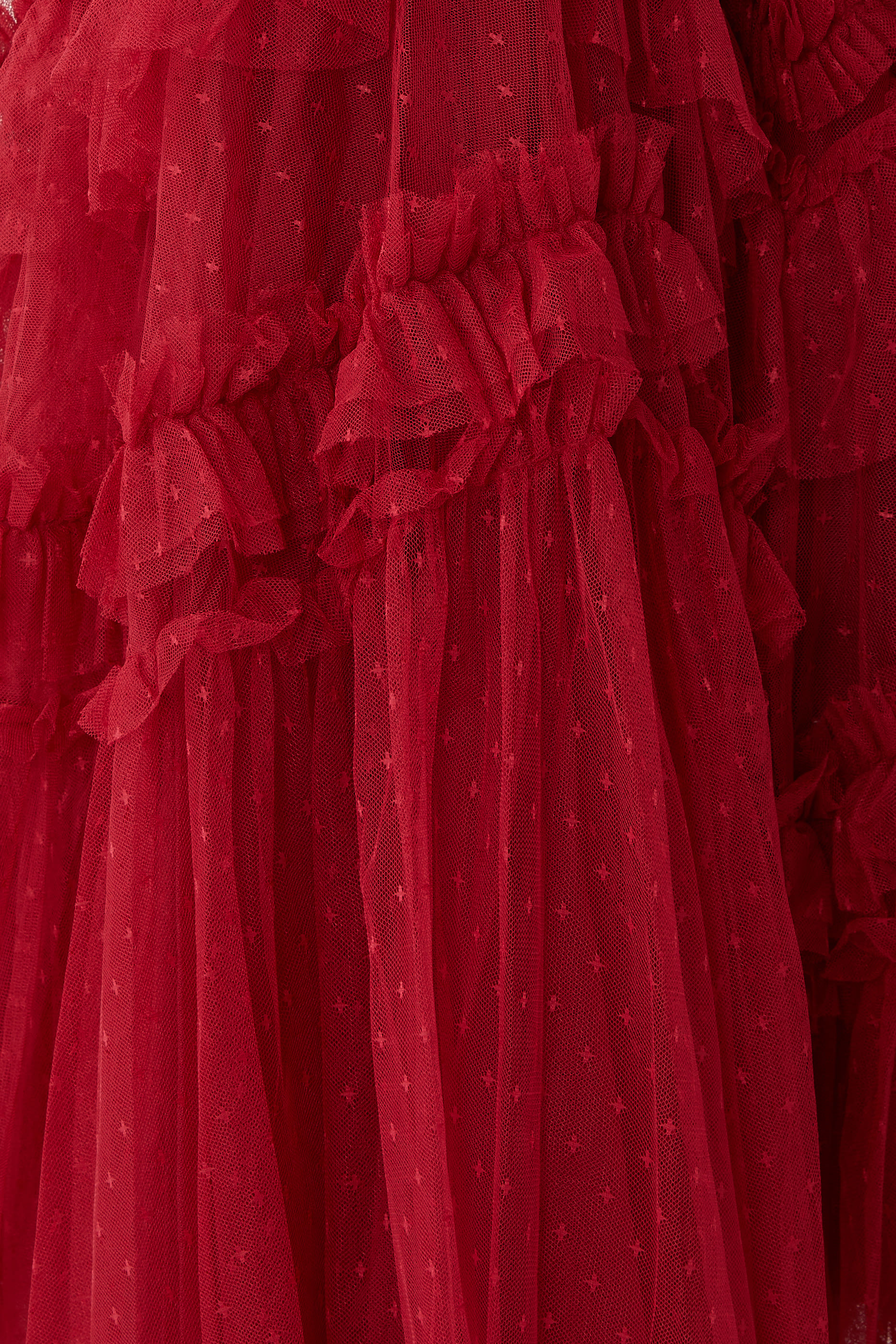 فستان سهرة إيليا بأكمام قصيرة