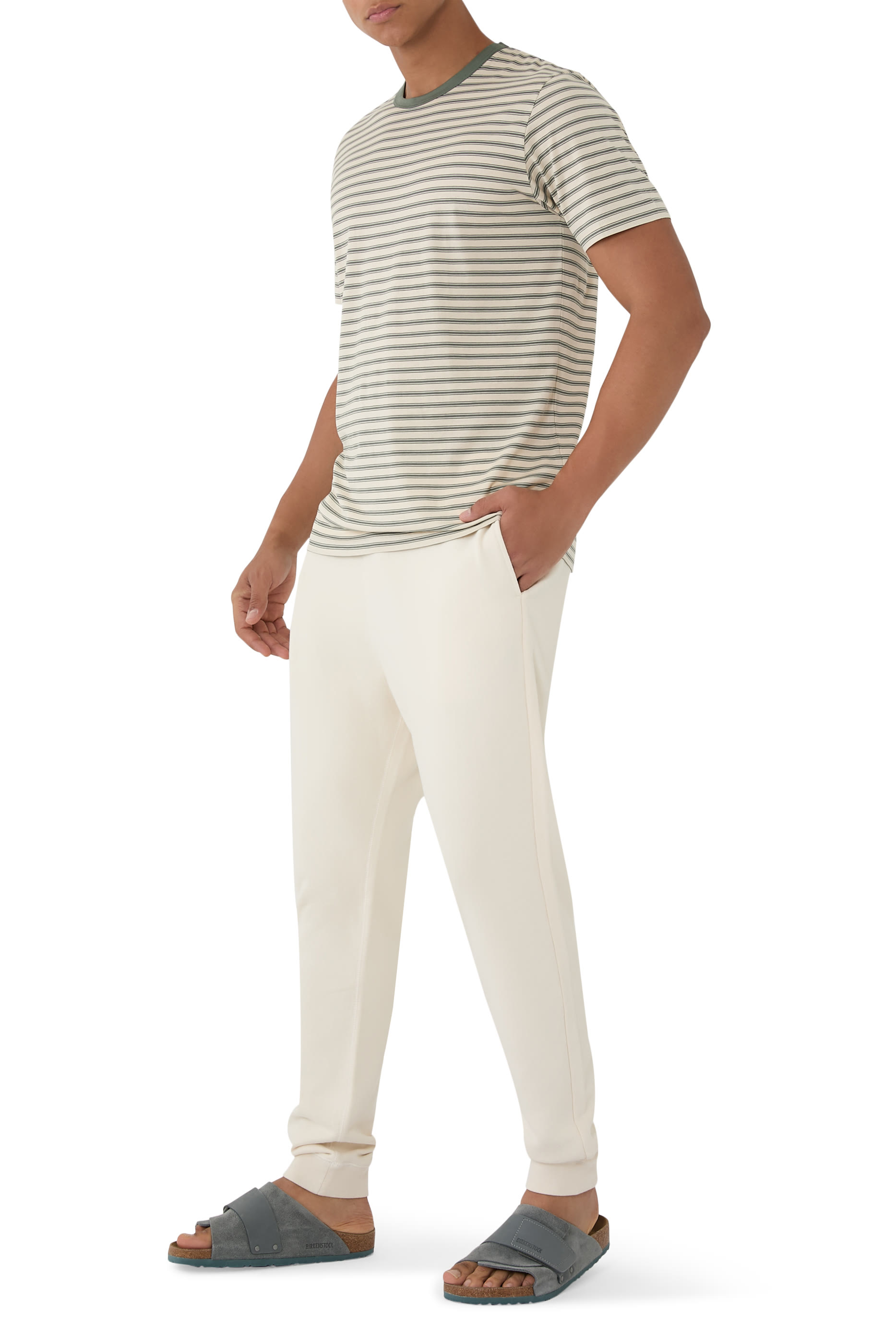 قميص كلاسيكي مخطط