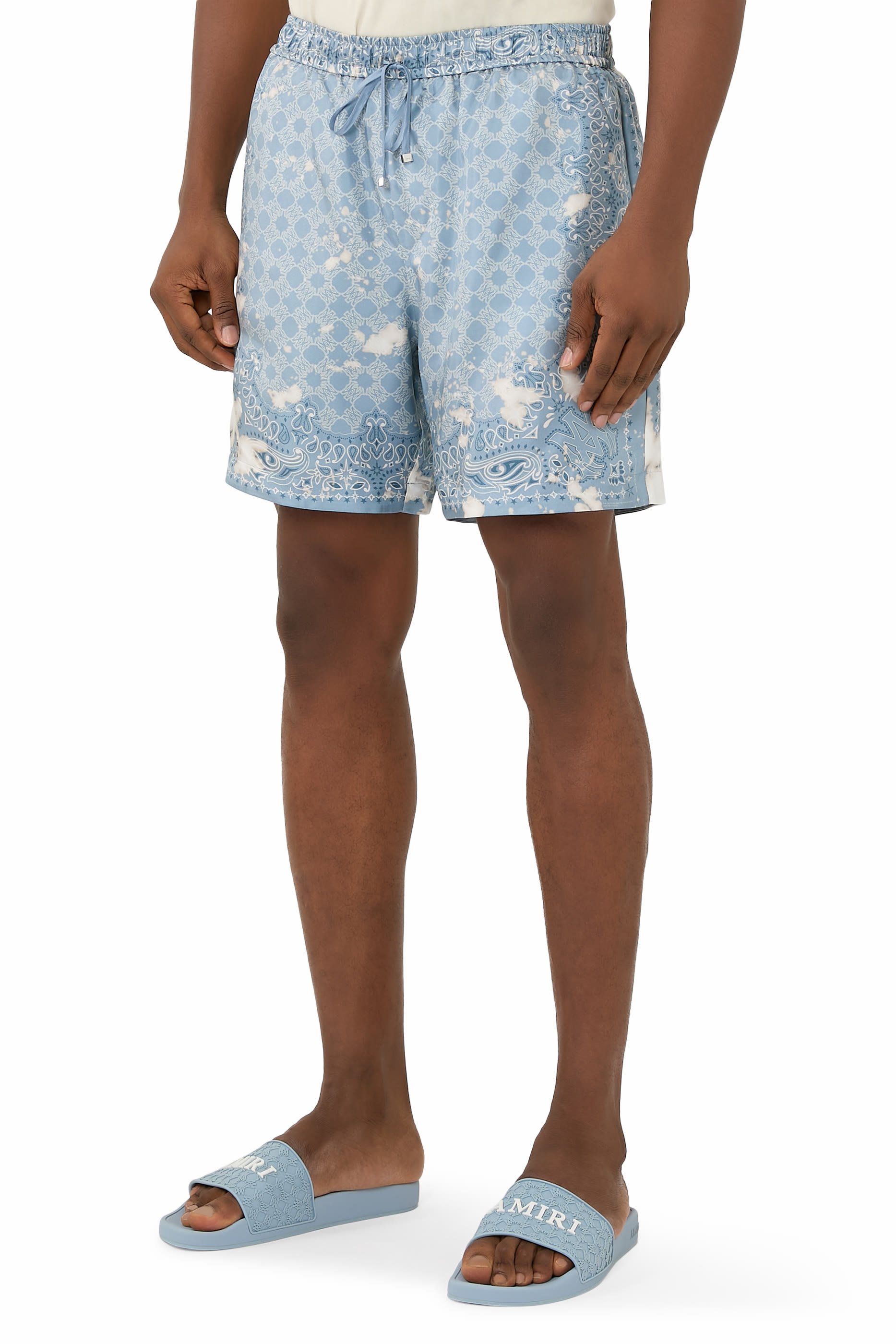 شورت بنقشة باندانا