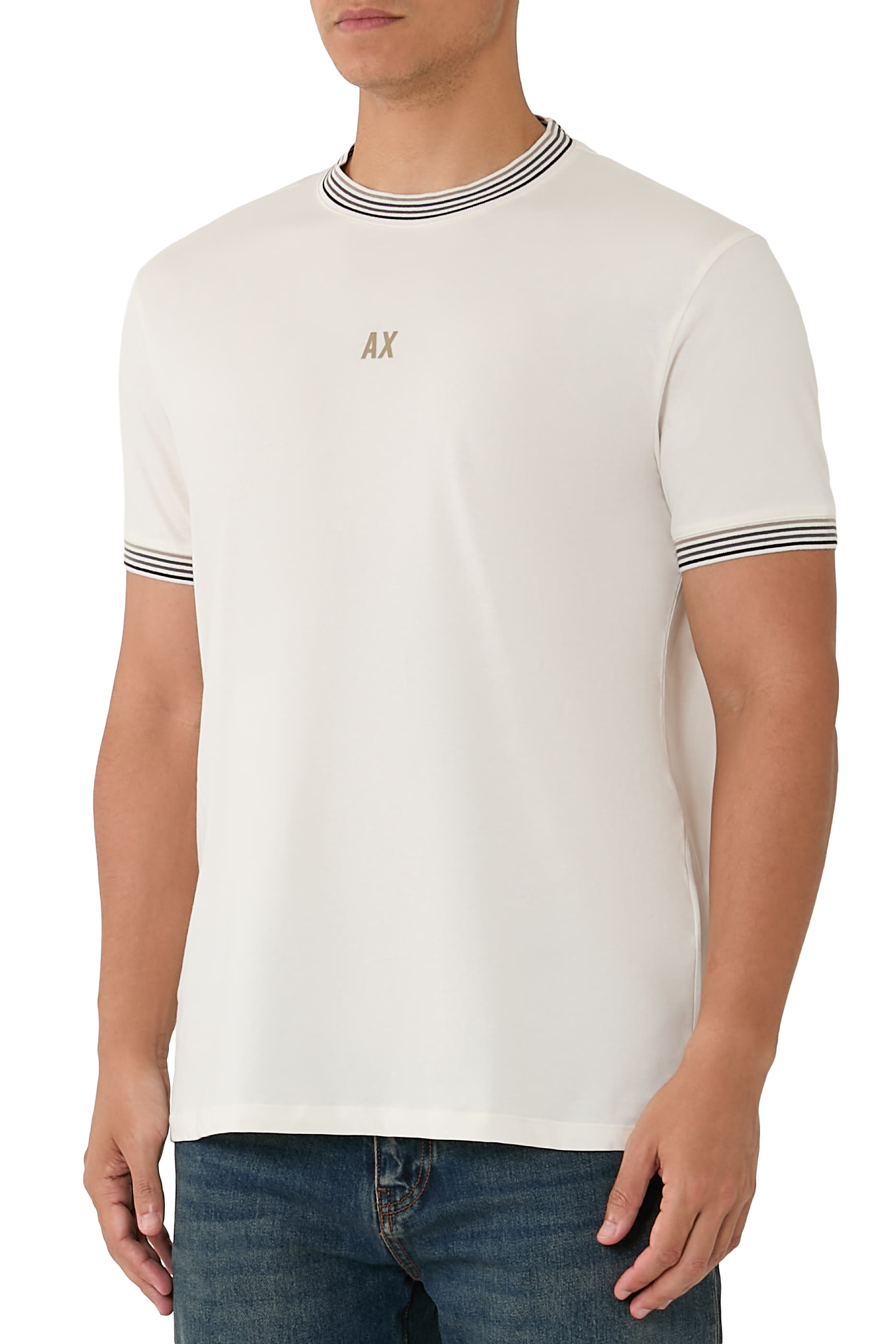 تيشيرت بشعار الماركة