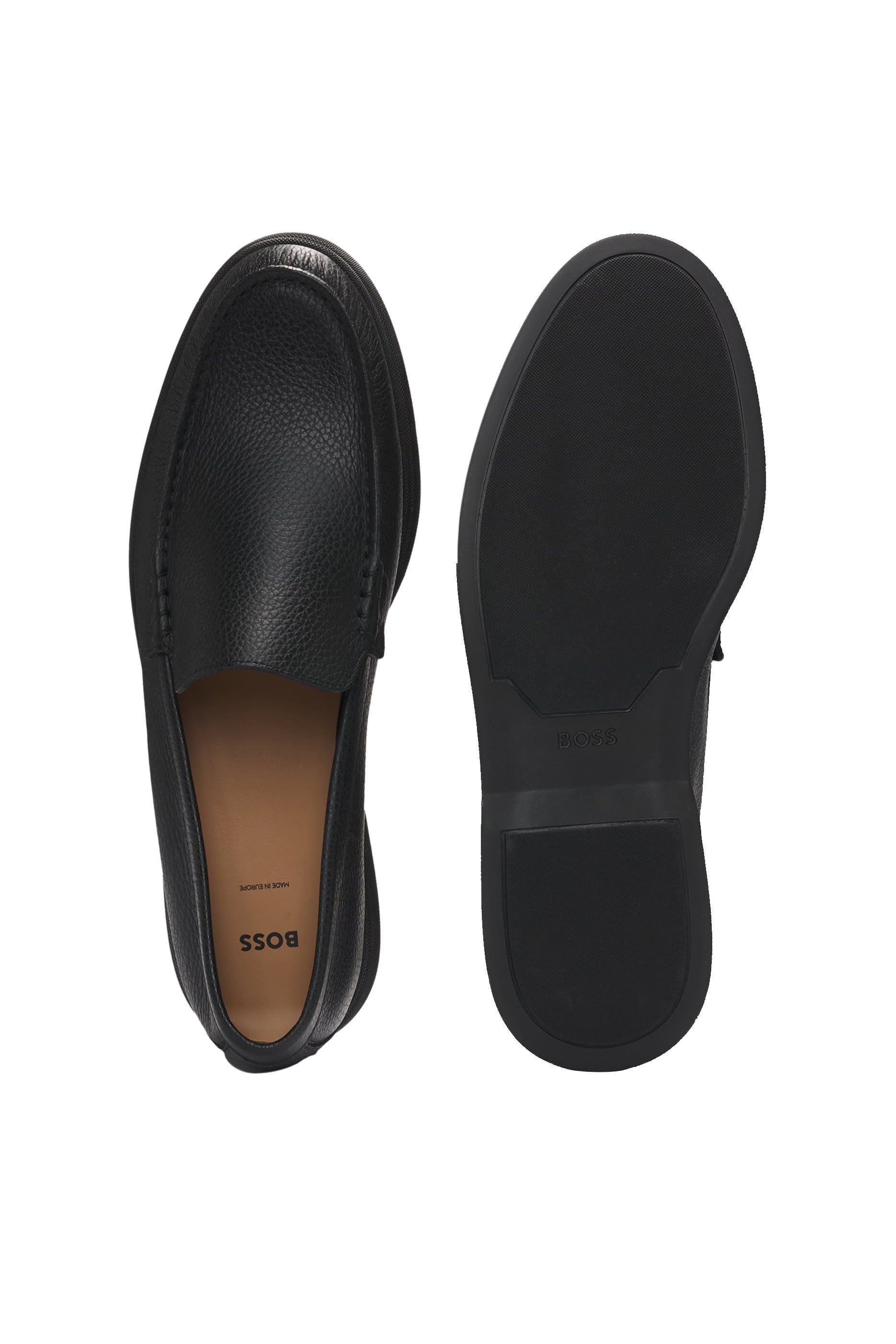 حذاء موكاسين جلد بارز الملمس