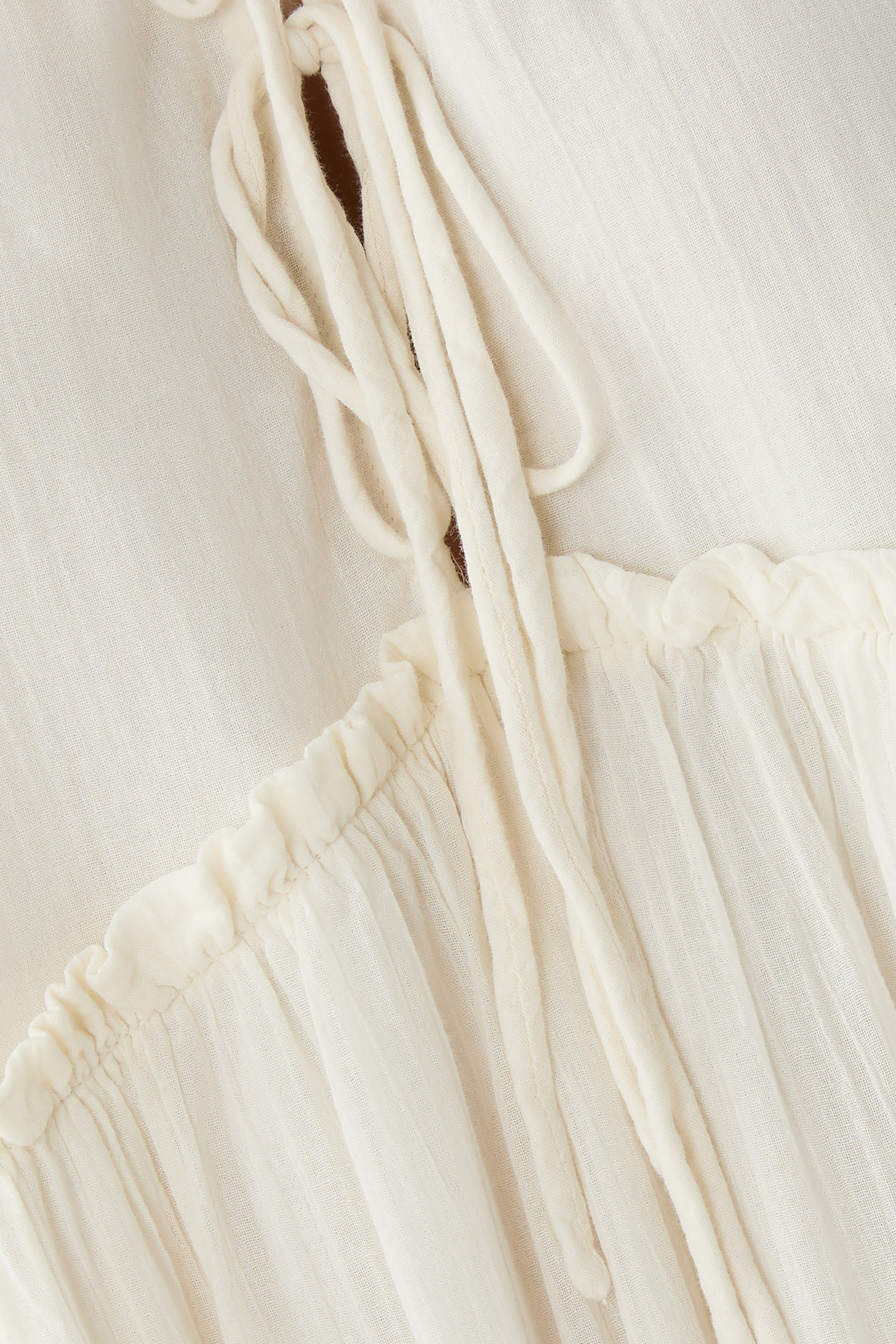 فستان أدلي متوسط الطول