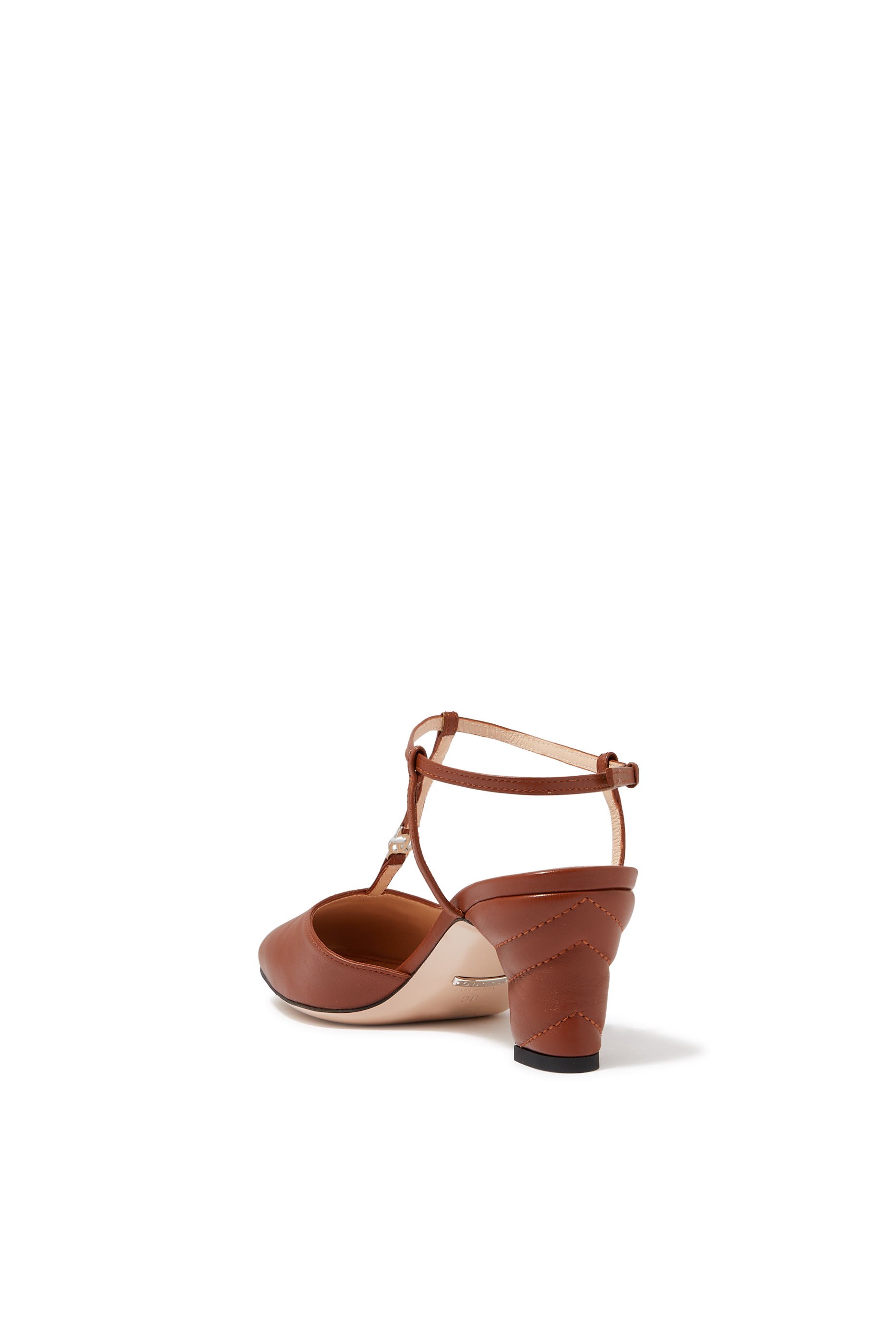 حذاء كلاسيكي بسير خلفي وكعب 55 مم وحلية شعار GG جلد