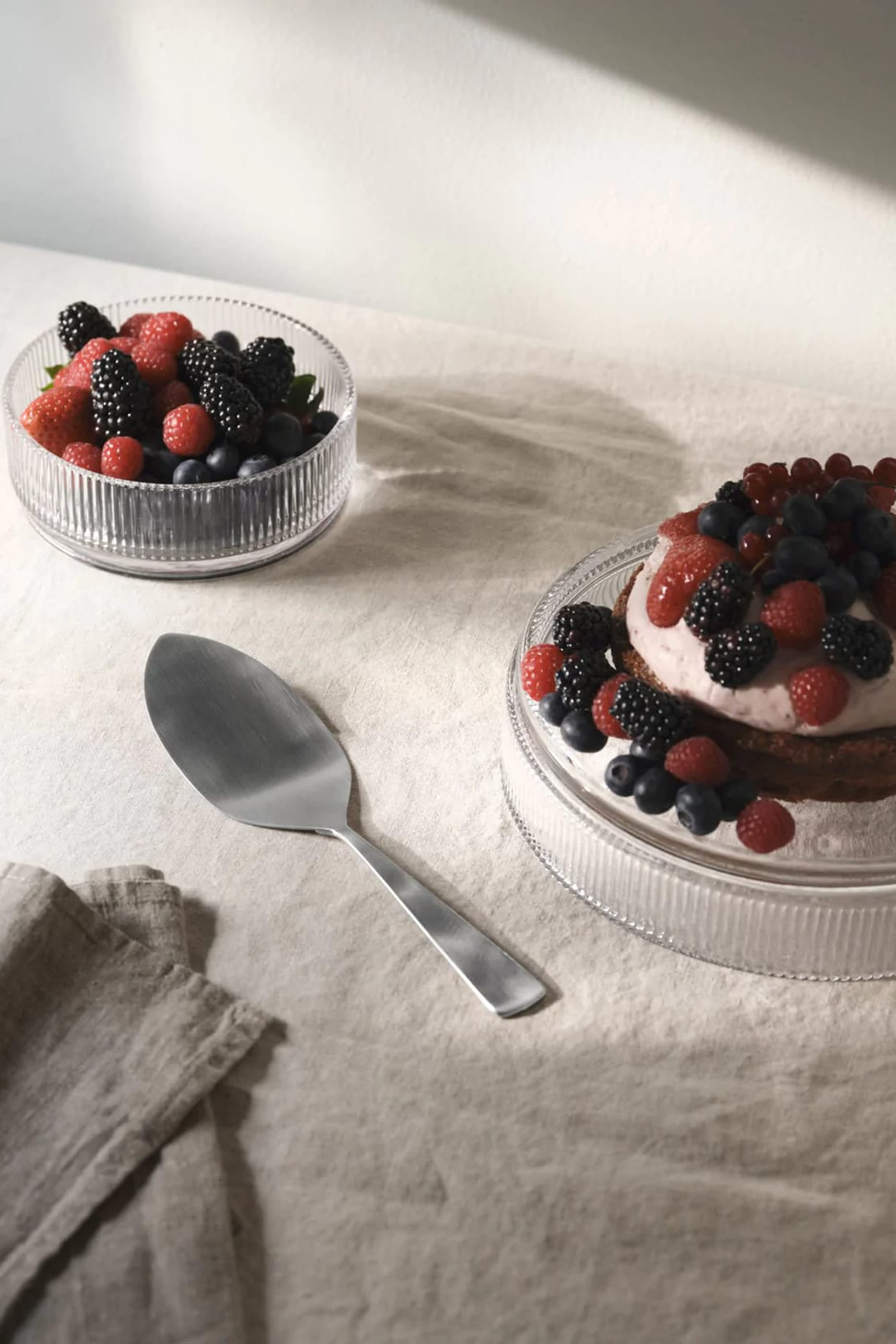 أداة تقديم الكعك مايا