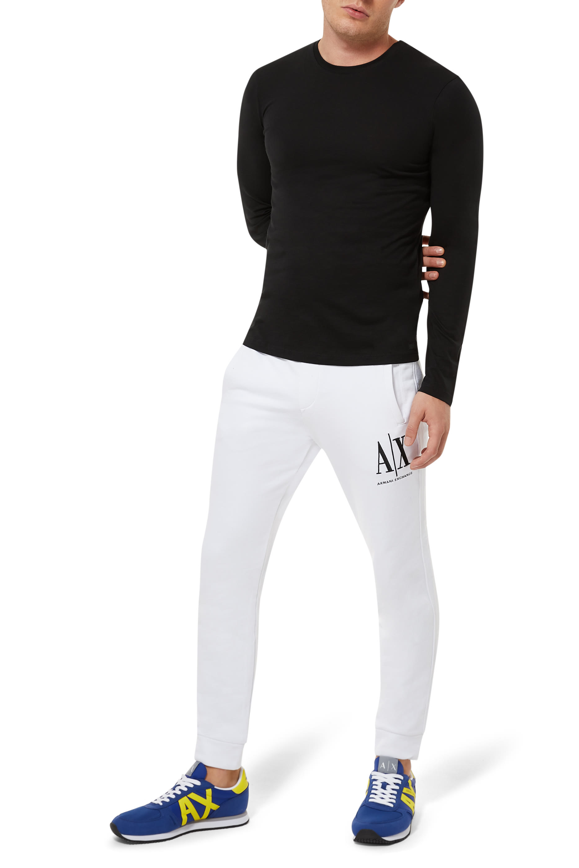 تي شيرت بيما بفتحة رقبة مستديرة وأكمام طويلة