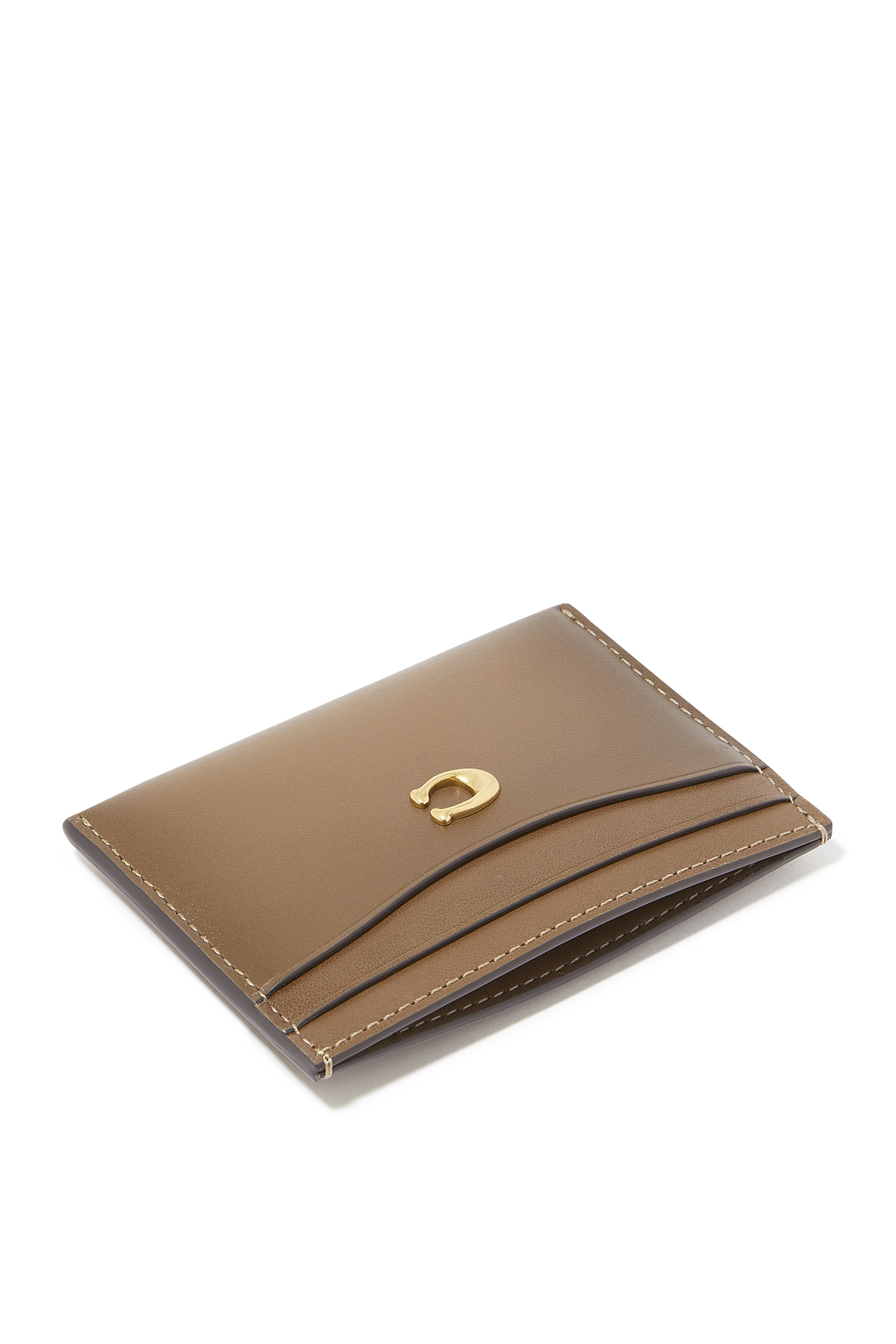 حافظة بطاقات إسنشالز