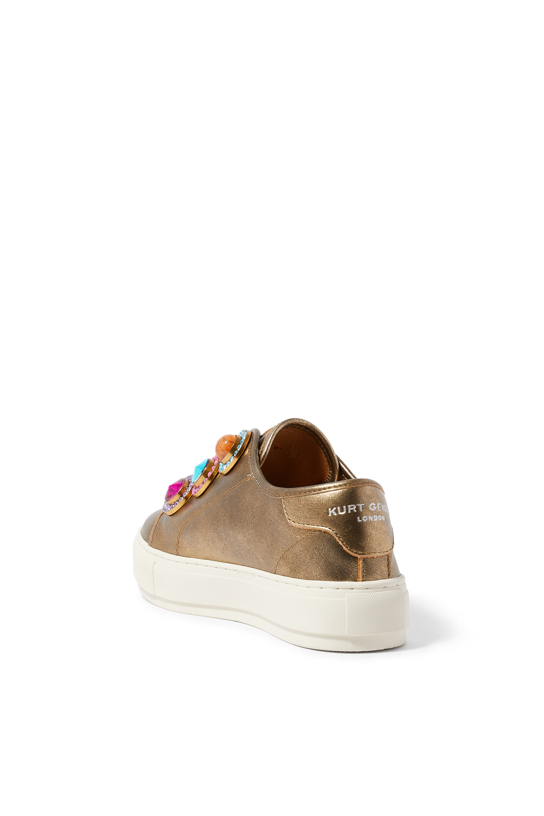 سنيكرز لاني أوكتافيا 40