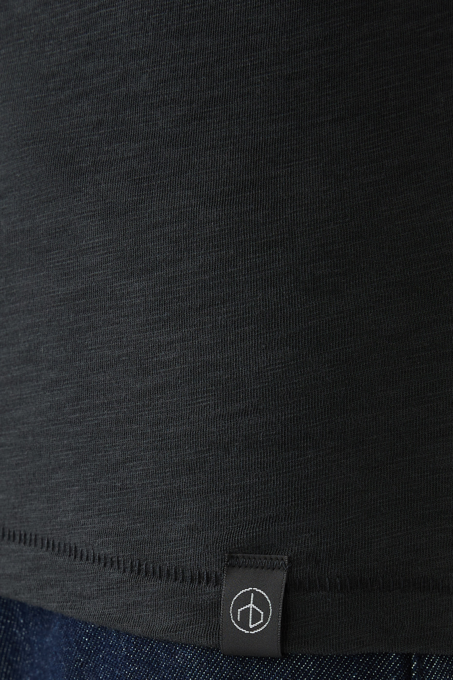 تيشيرت ذا سلوب