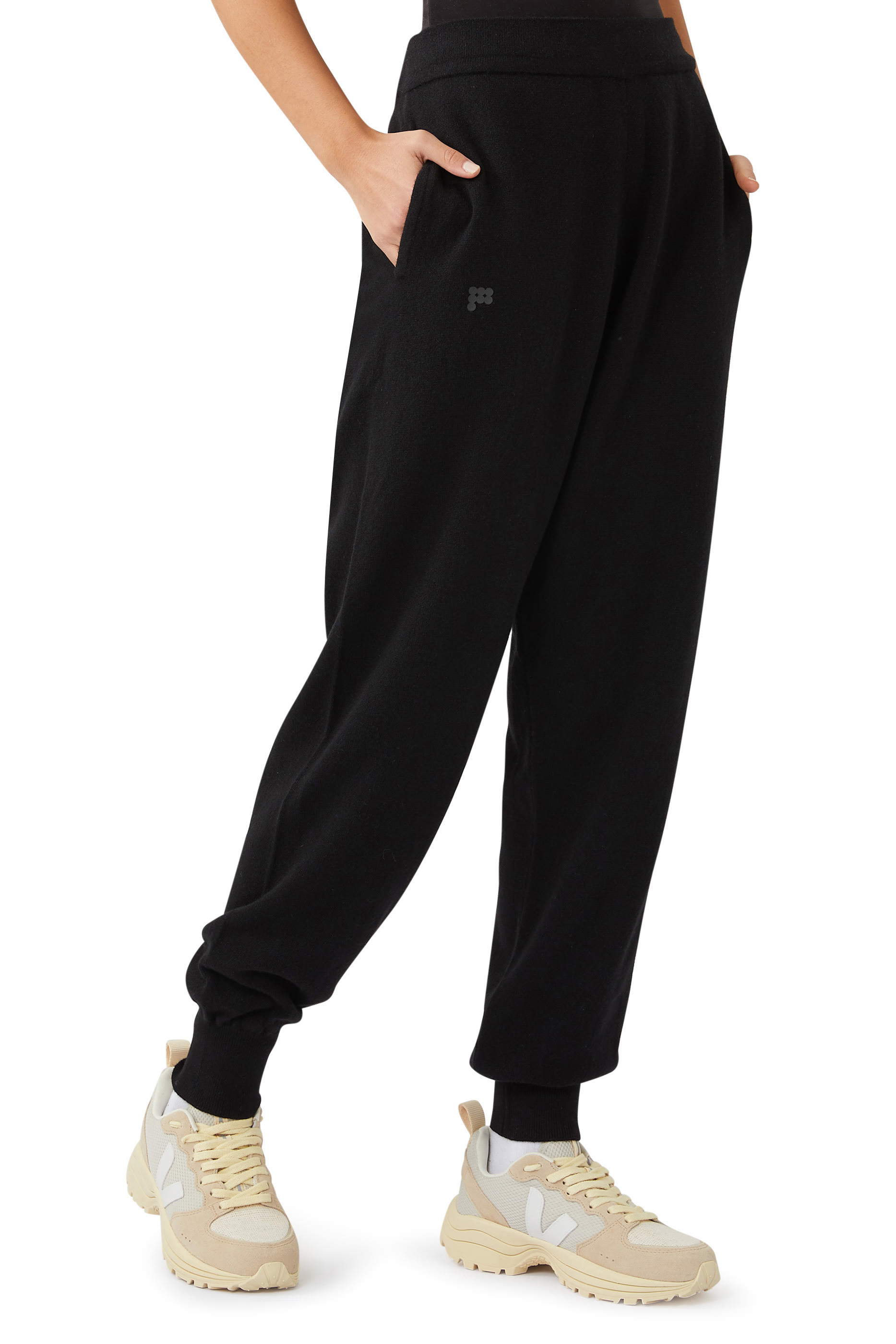 بنطال رياضي كشمير معاد تدويره