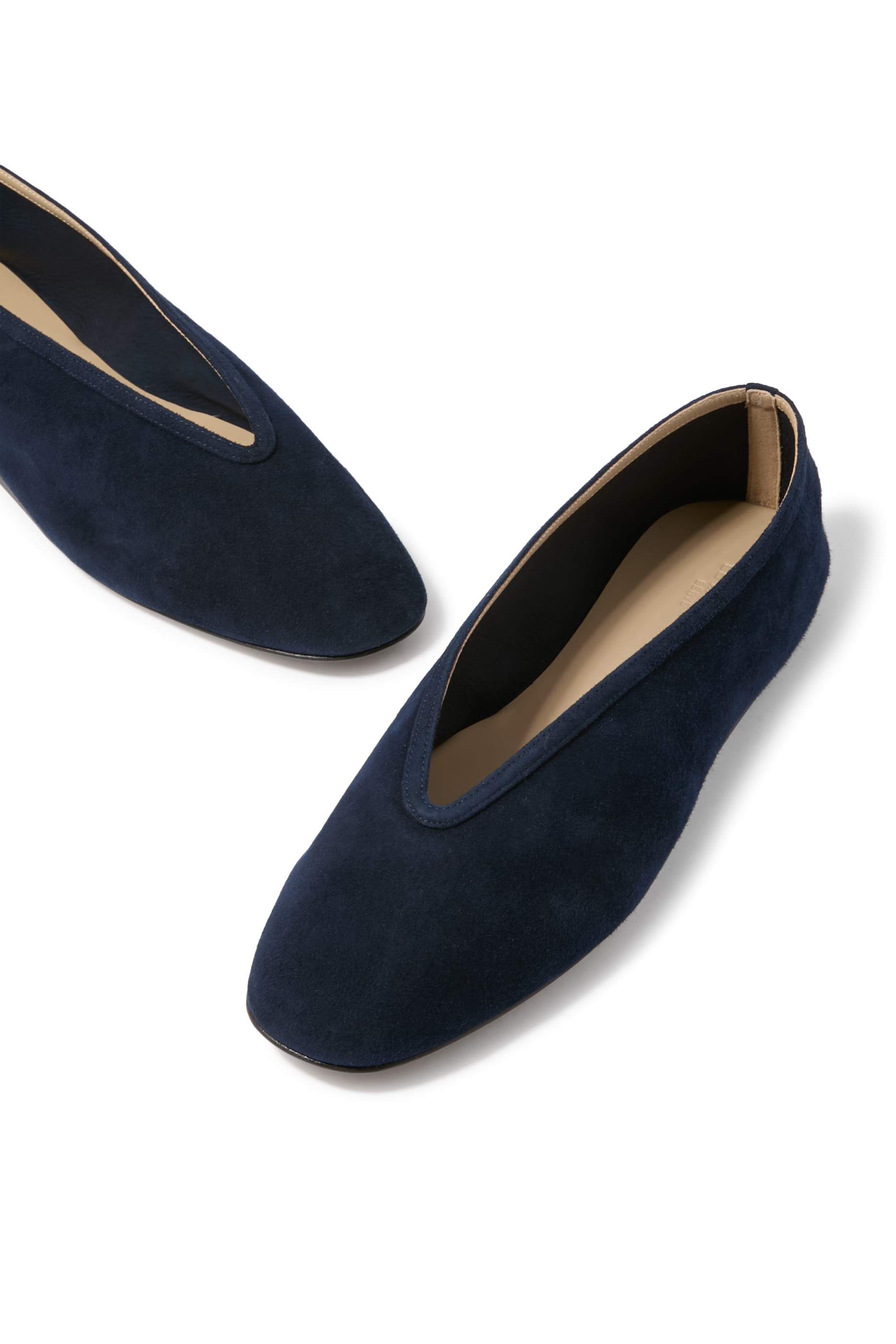 حذاء لونا خفيف