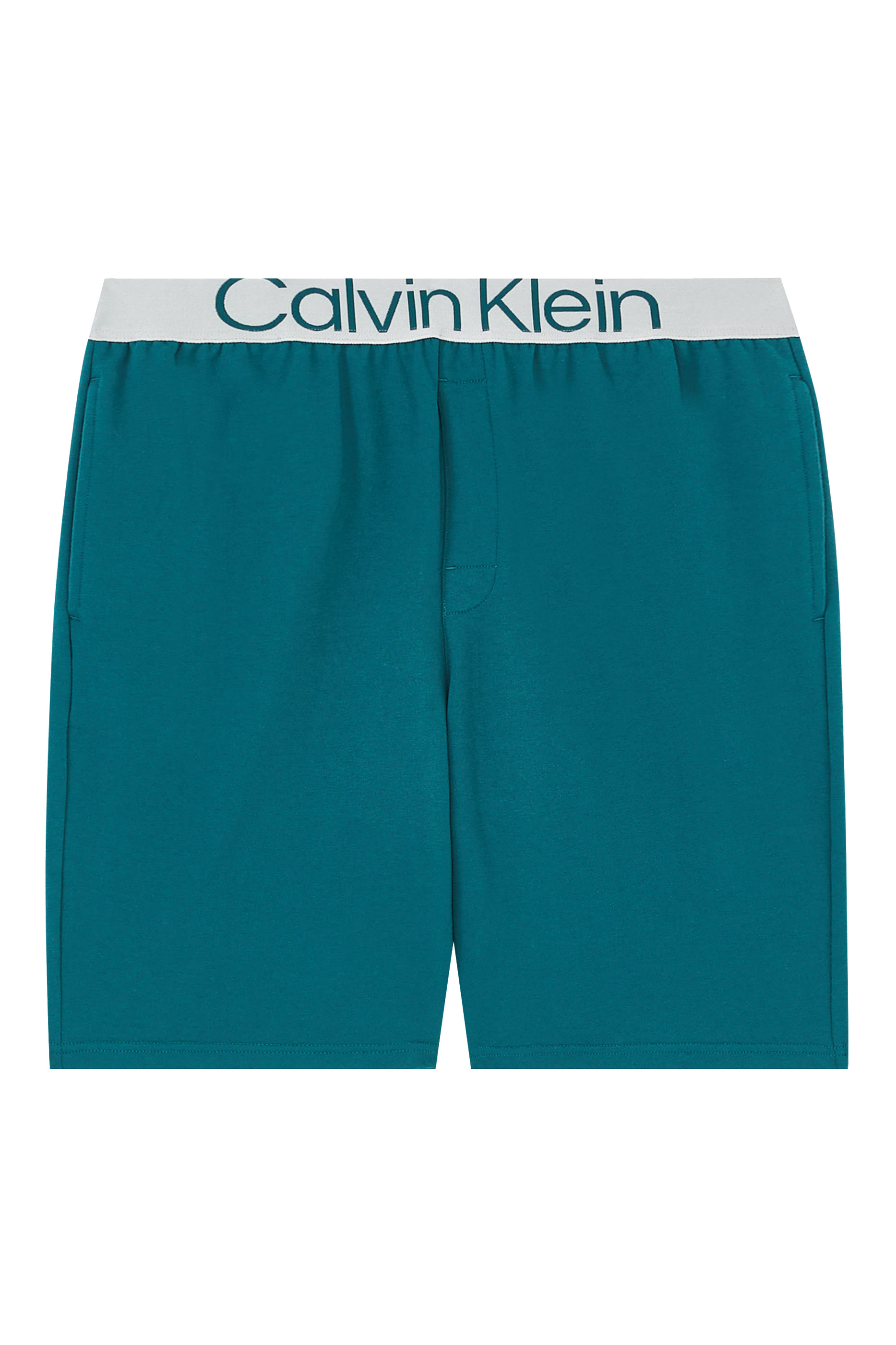 شورت للنوم بشعار الماركة