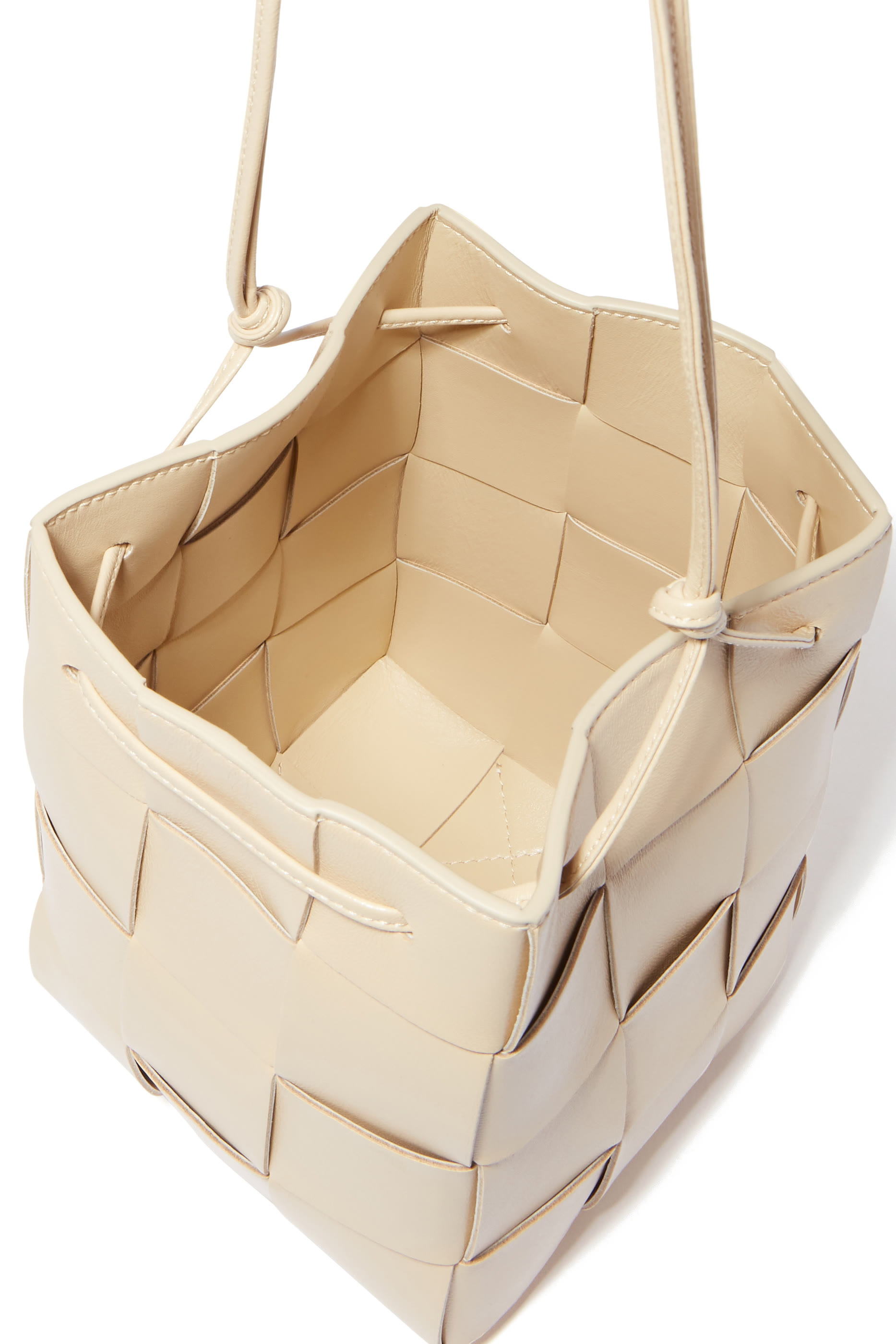 حقيبة باكيت كاسيت صغيرة