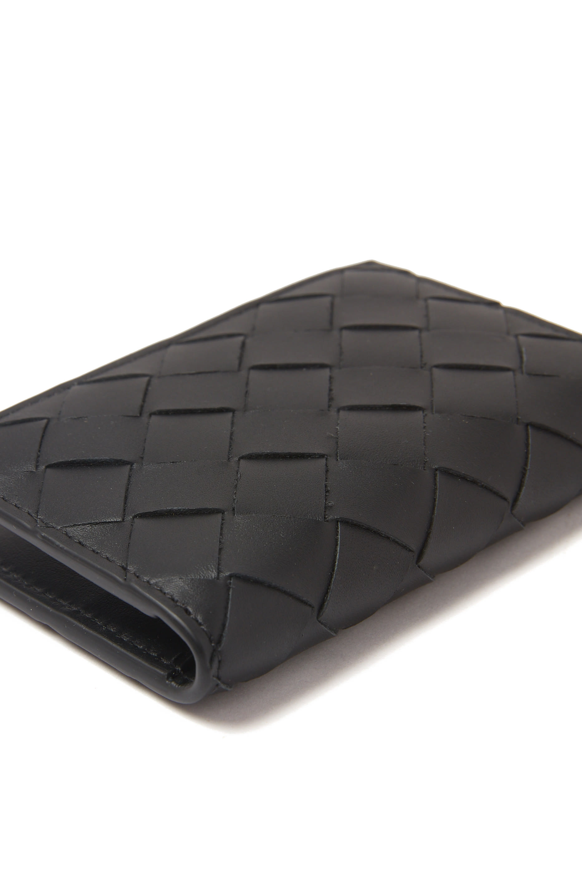 حافظة بطاقات بغطاء قلاب