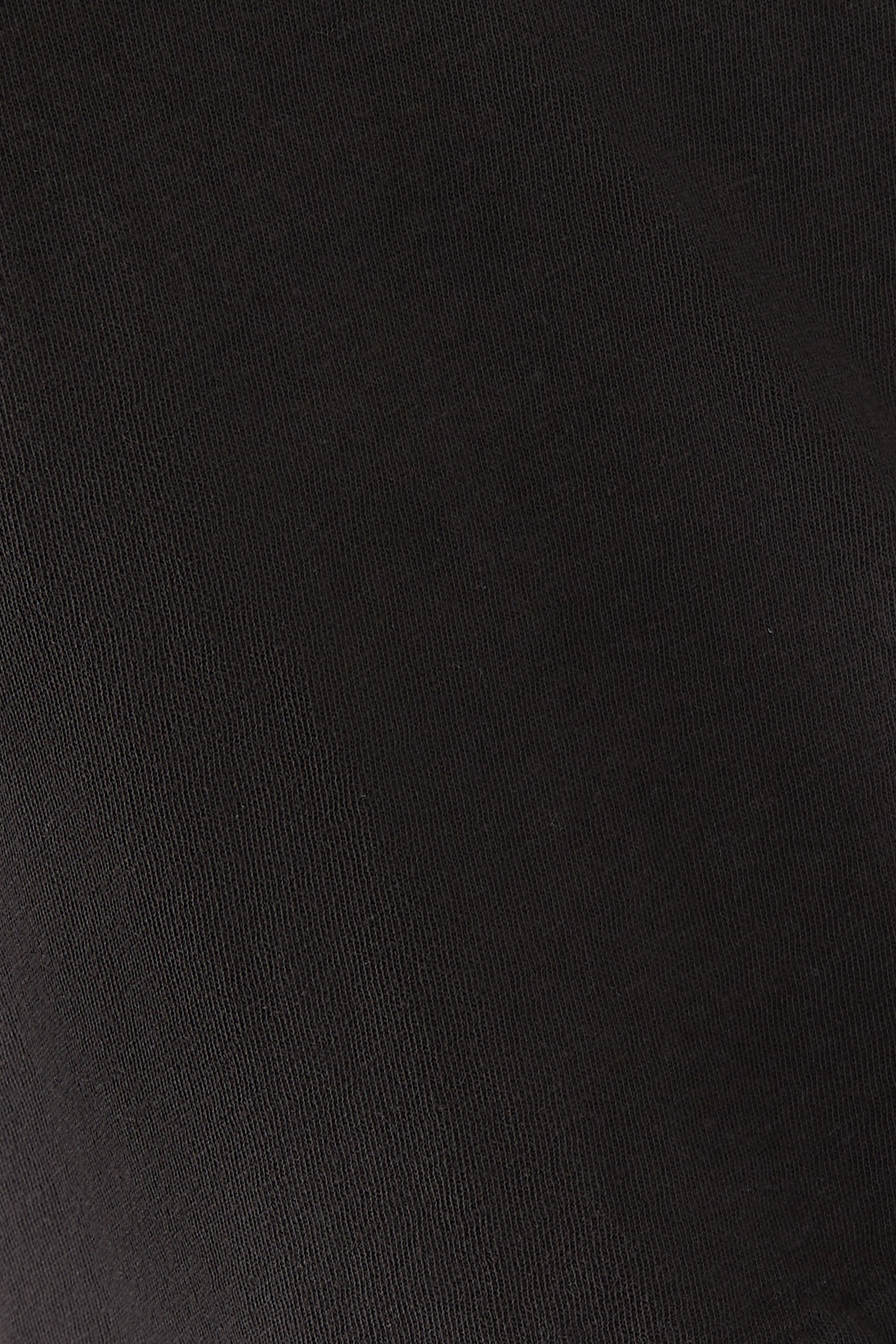 تيشيرت هانز فيفتيز بقصة مربعة