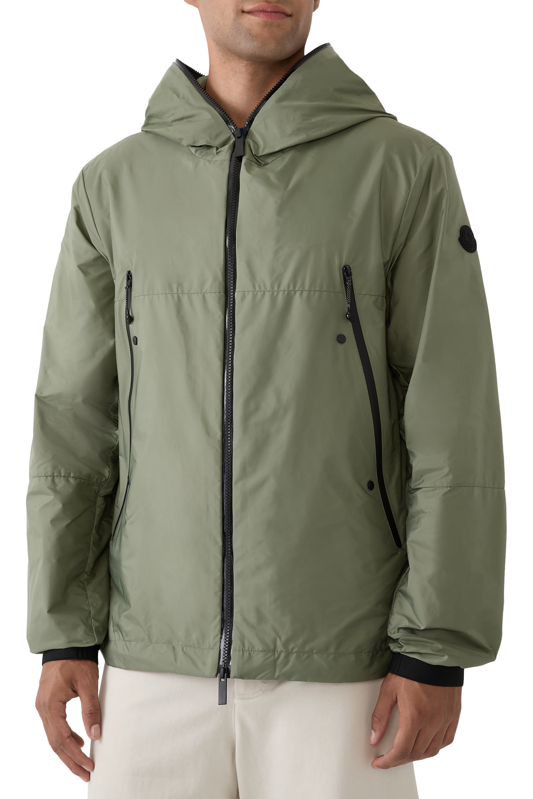 جاكيت جونيتشي