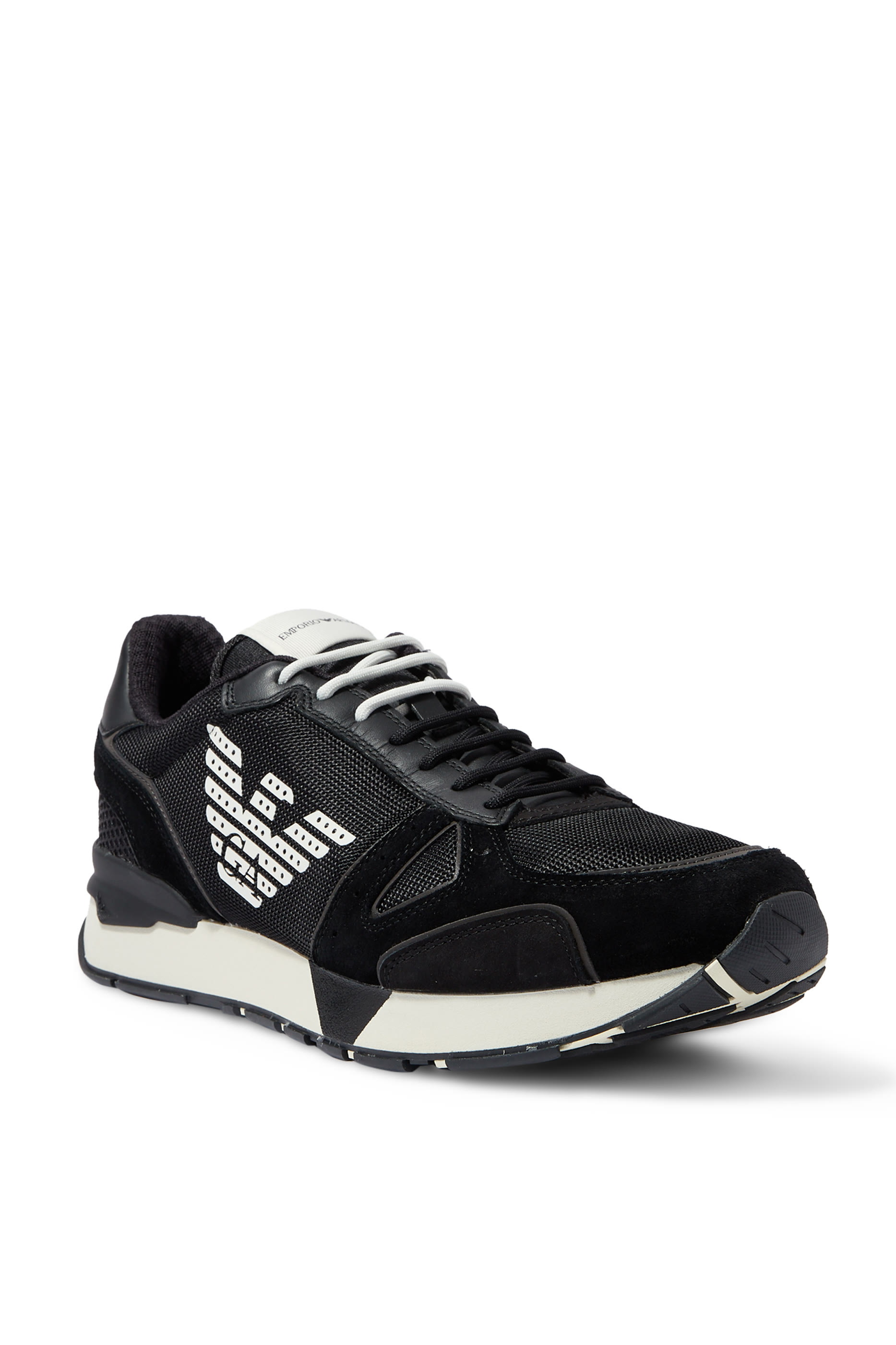 سنيكرز كوردورا جلد