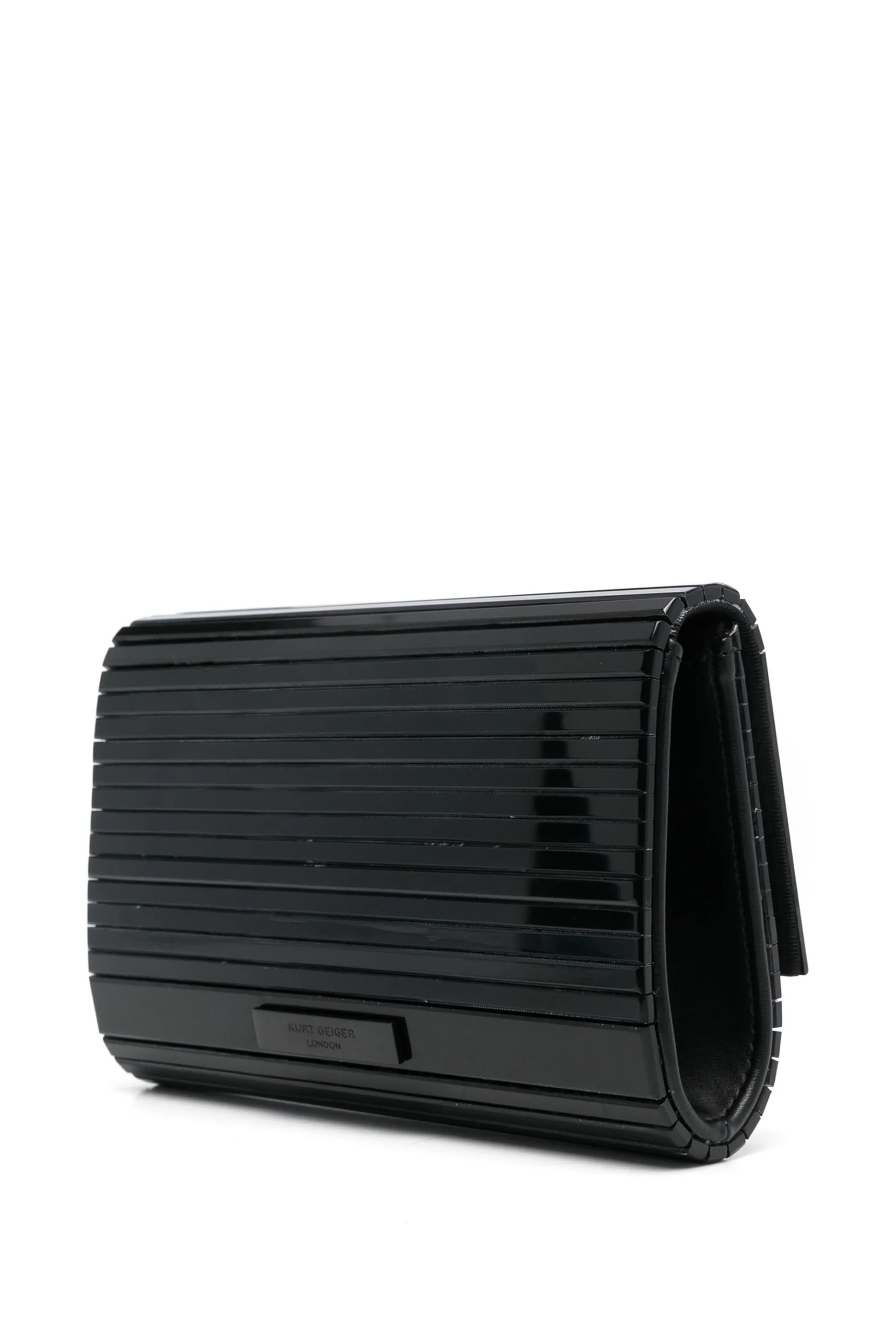 كلاتش بارتي شفاف بتصميم ظرف وحلية نسر