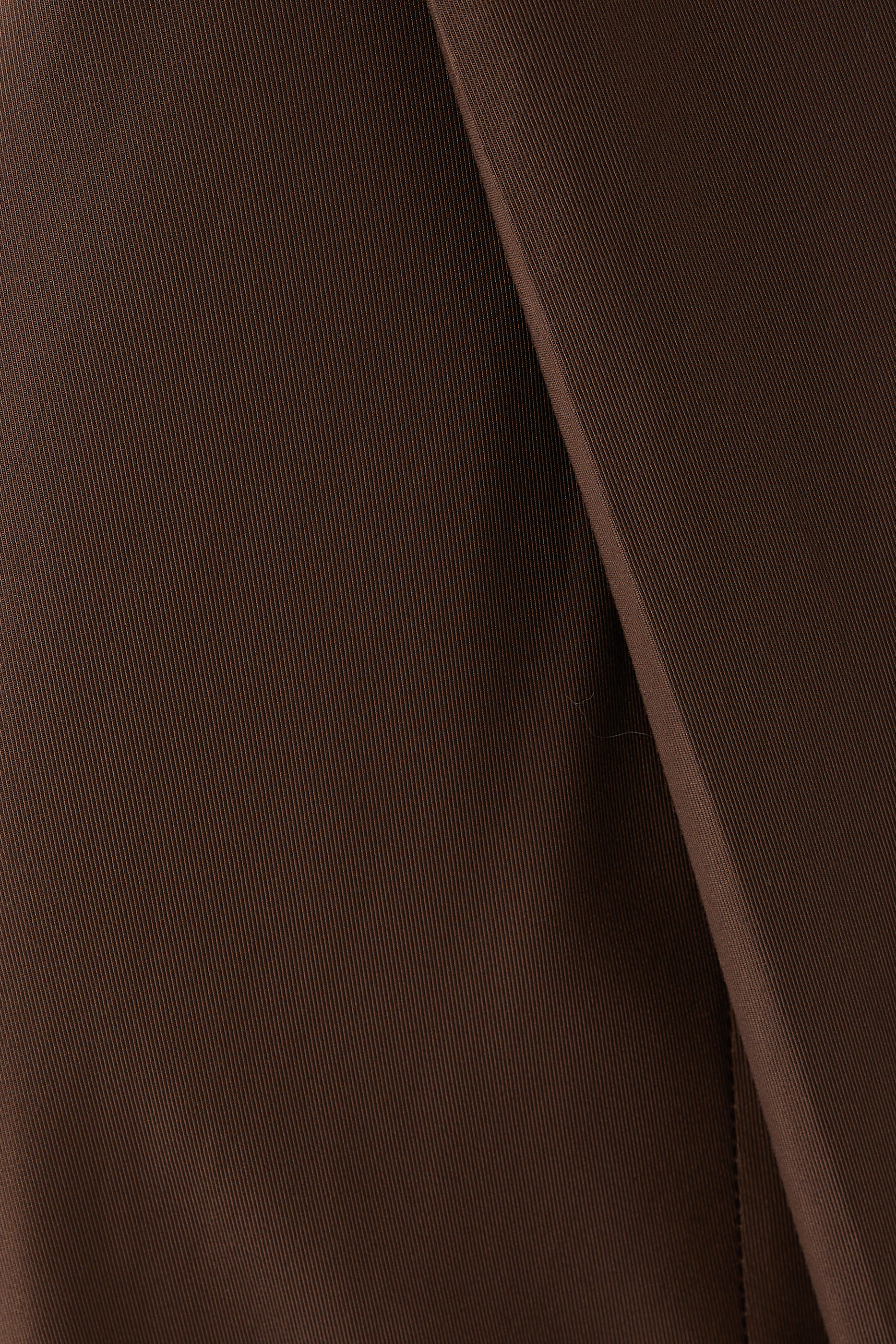 فستان إيلا بطيات