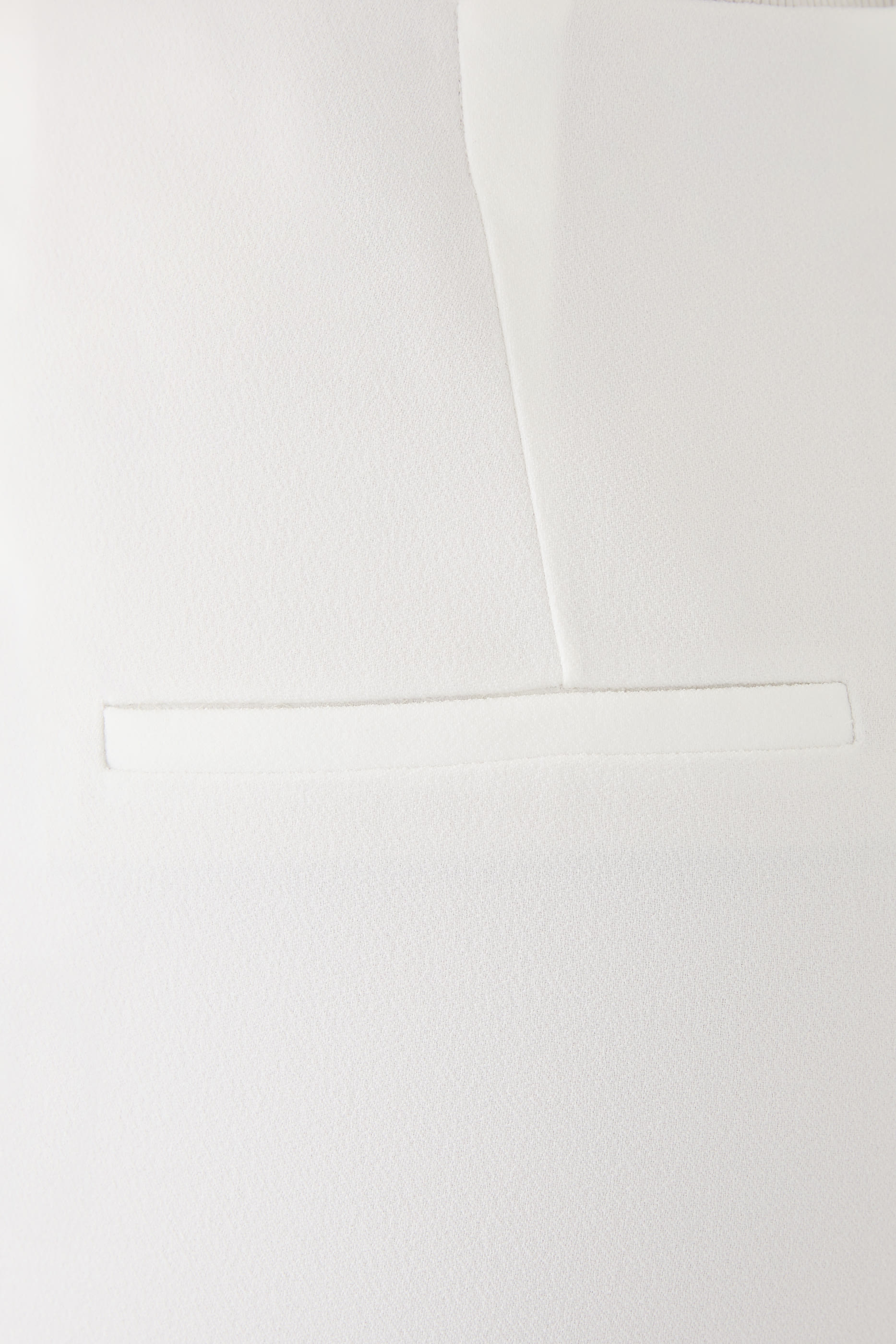 بنطال تيني بقصة بوت