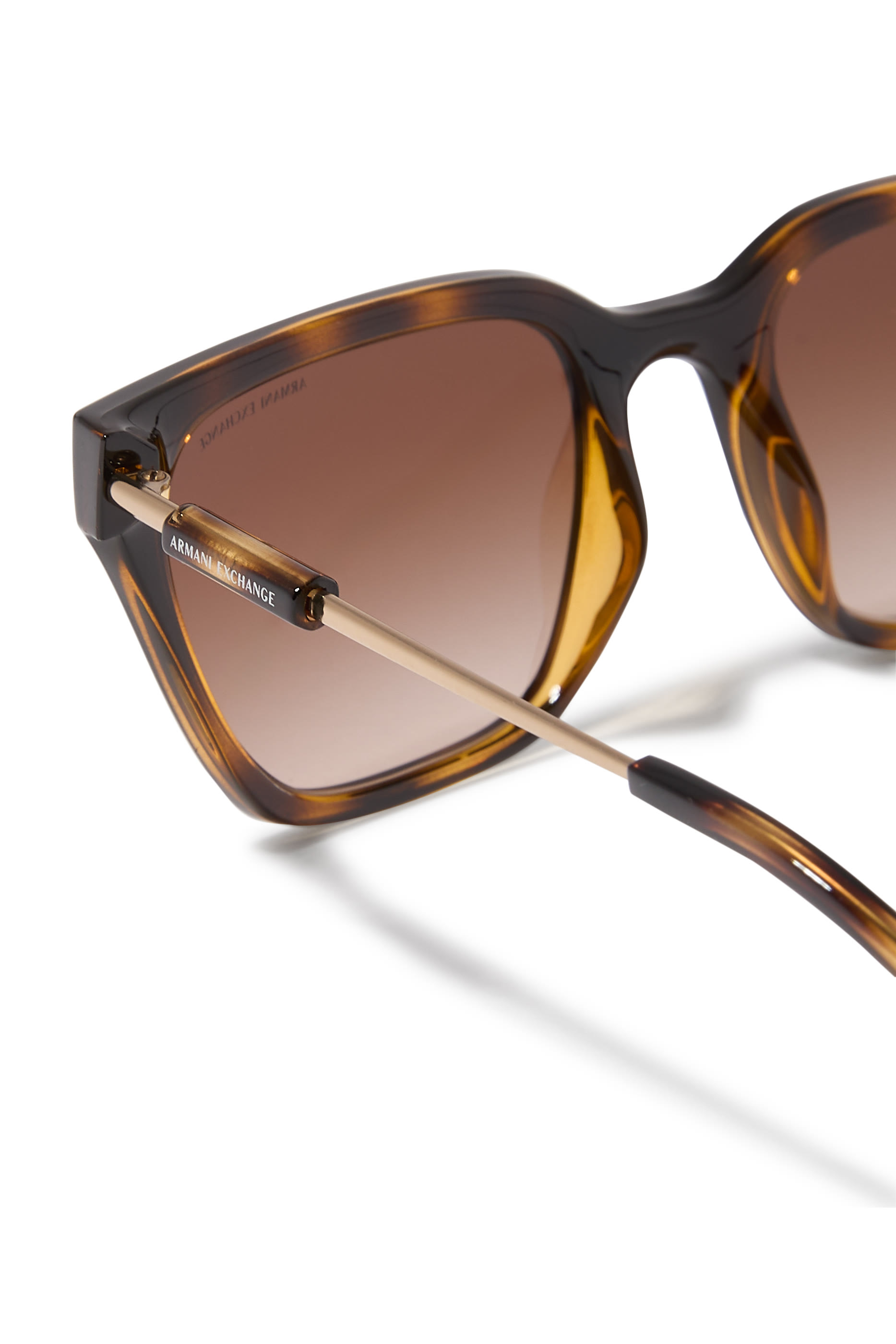 نظارة شمسية بولت بإطار عين القطة