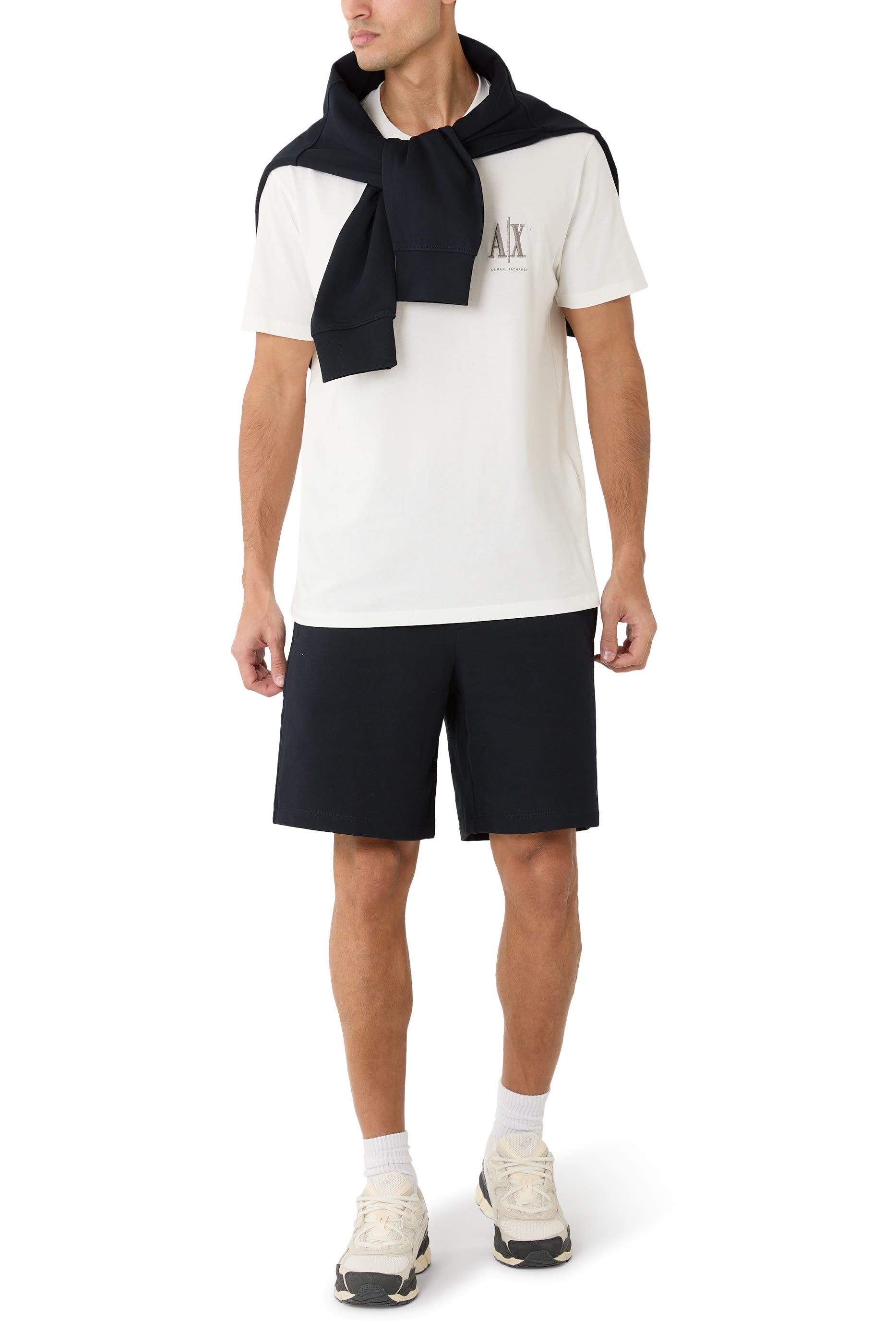 تيشيرت ايكون بقصة عادية