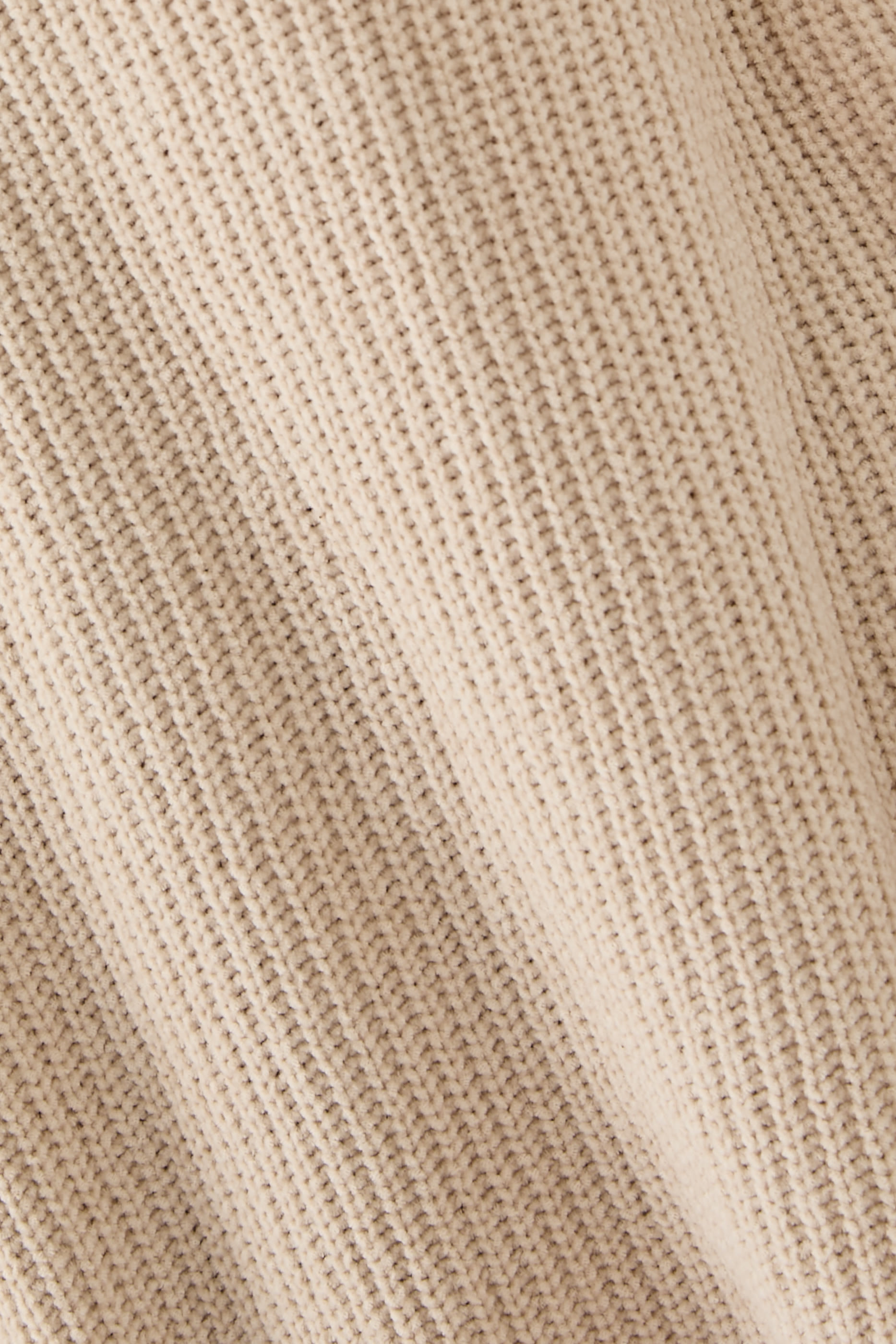 بلوزة شينيل بياقة على شكل حرف V قطن عضوي