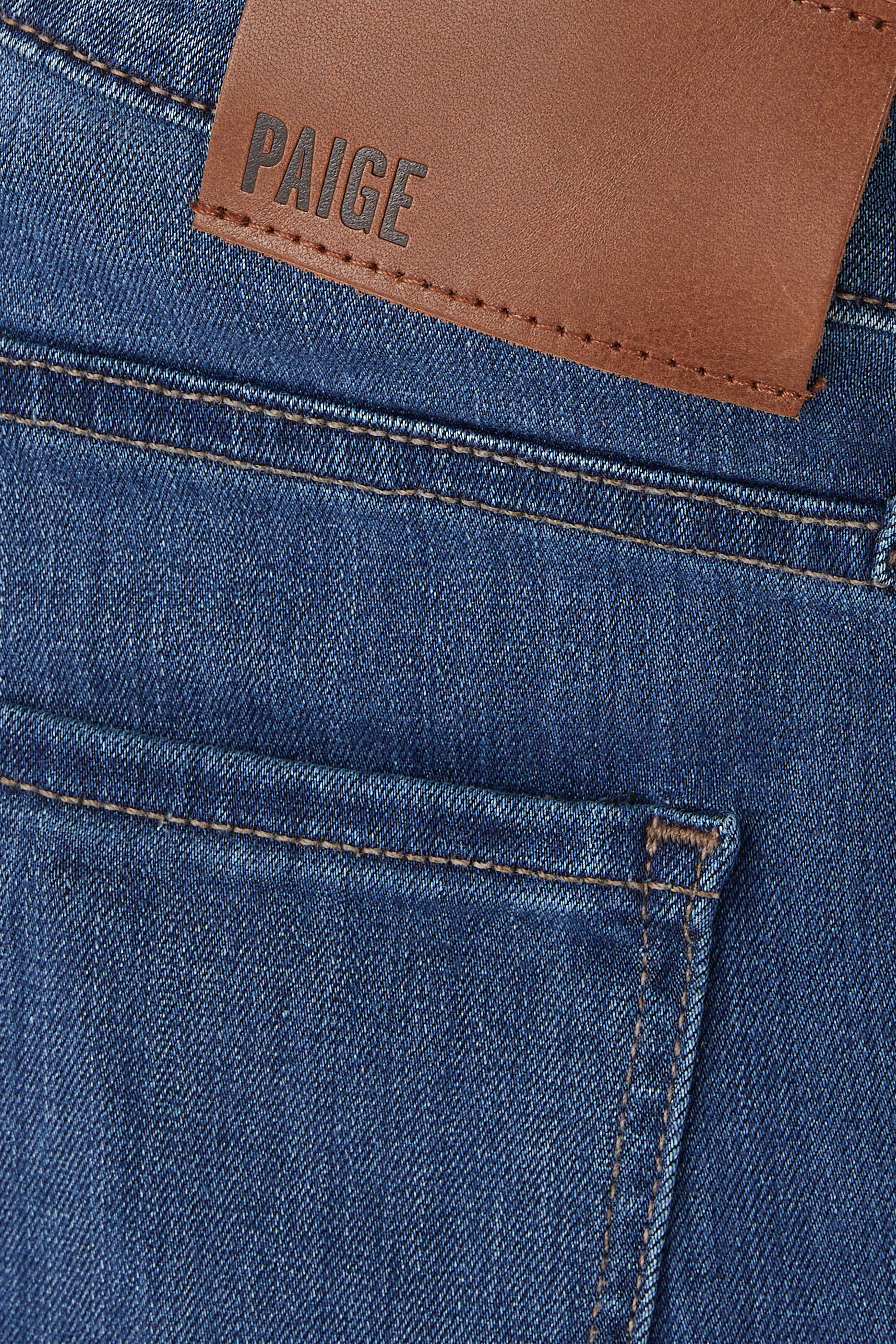 بنطال جينز كروفت بقصة ضيقة