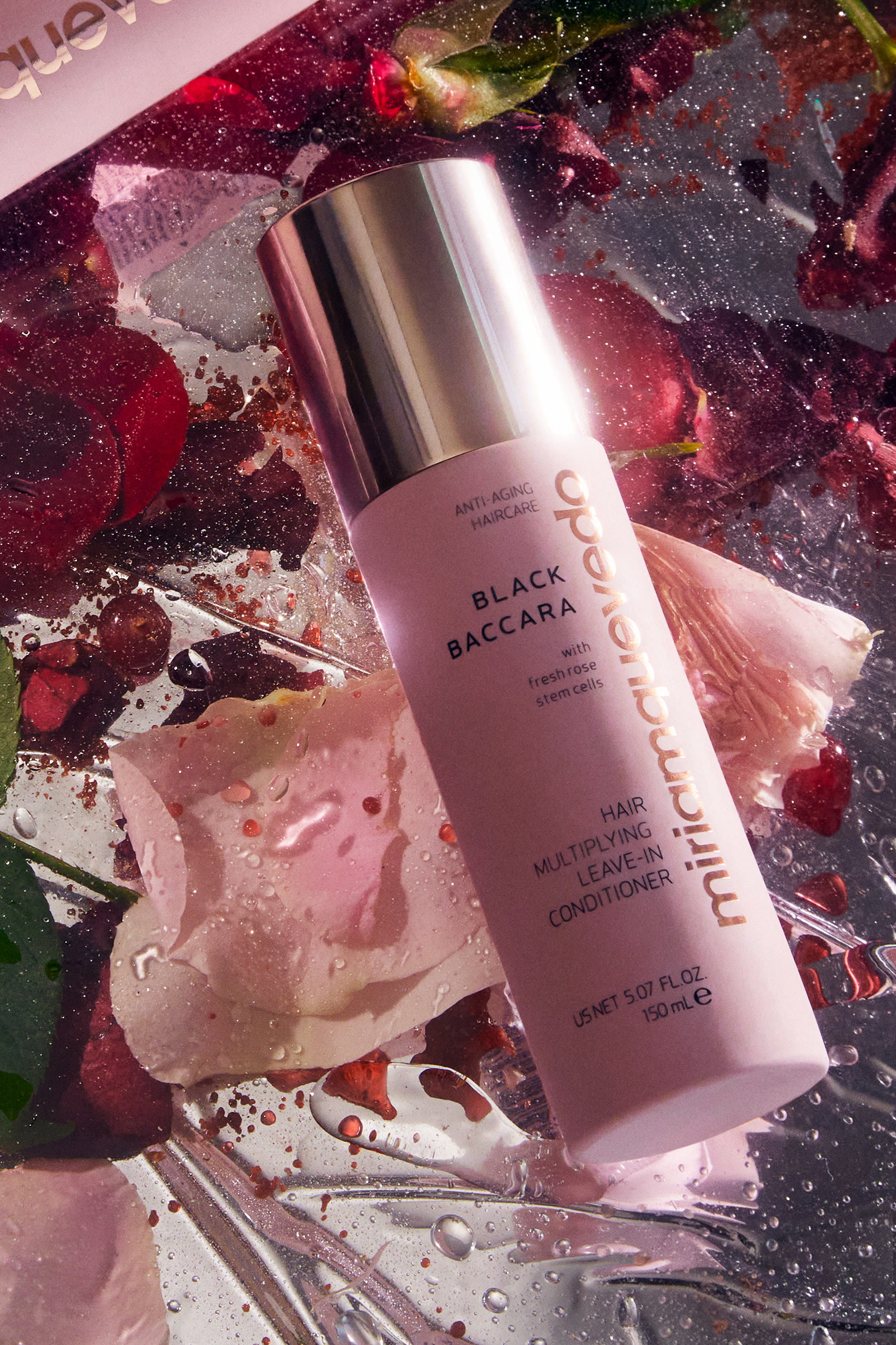 بلسم بلاك بكارا يترك على الشعر للتكثيف