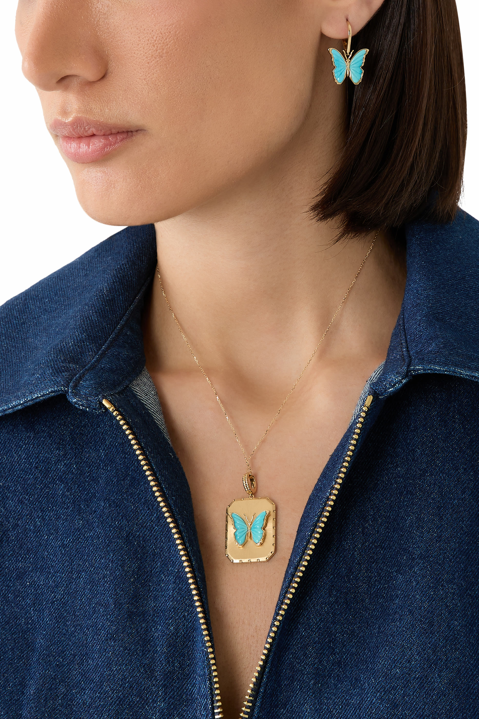 حلية بتصميم فراشة لامعة مرصعة بالفيروز، ذهب أصفر عيار 