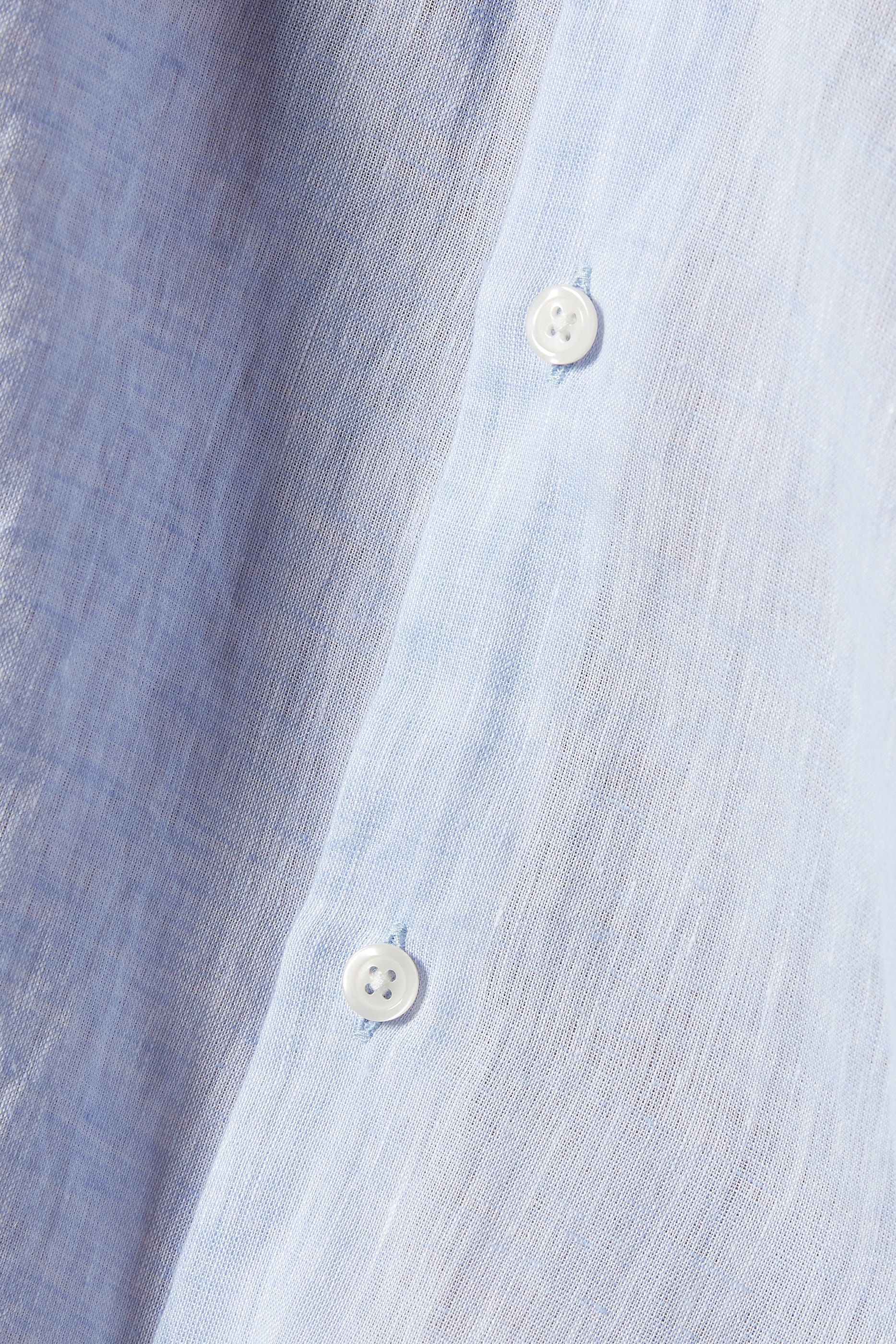 قميص كتان بأكمام طويلة