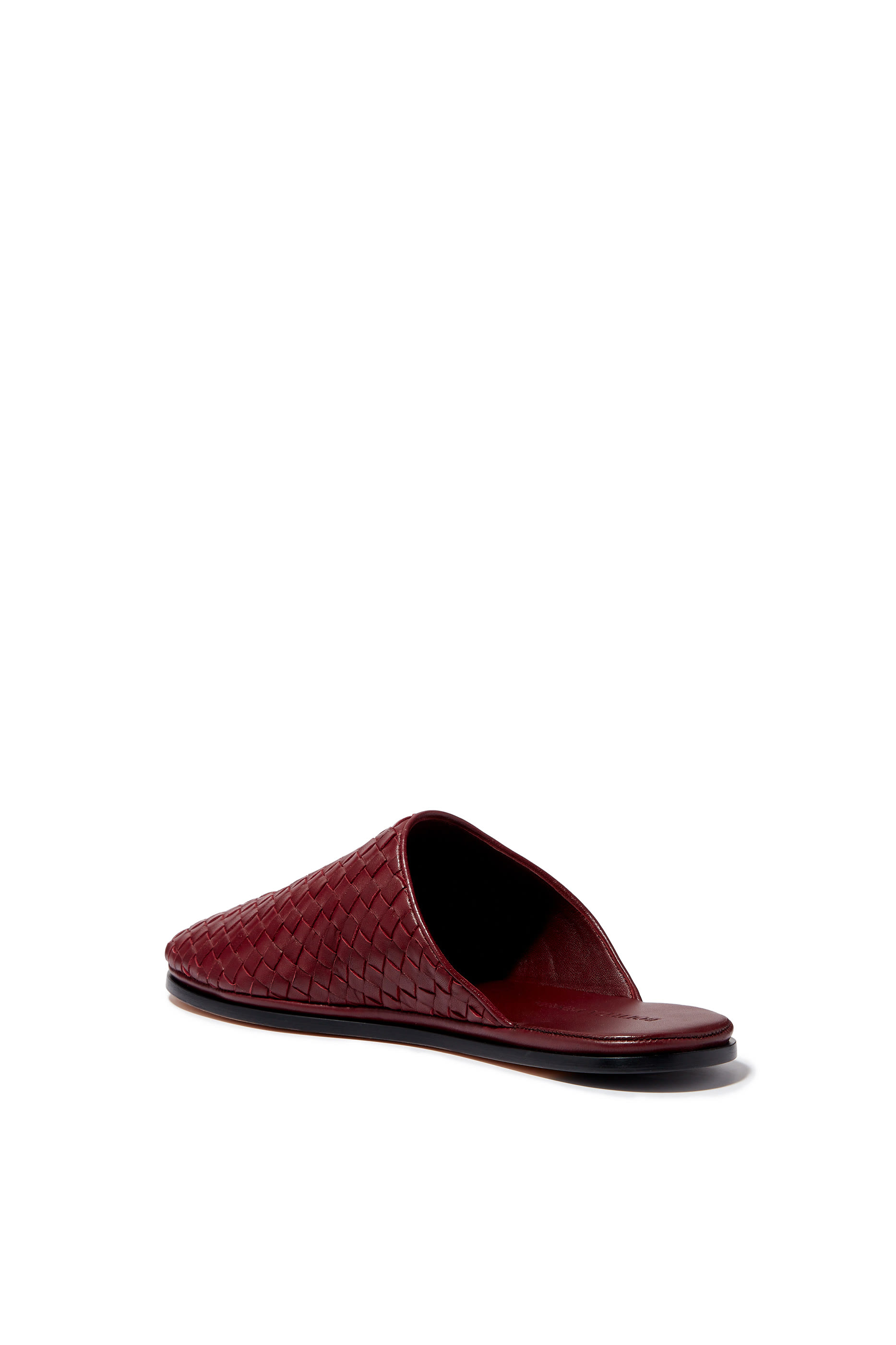 حذاء خفيف مفتوح جلد بتصميم مجدول