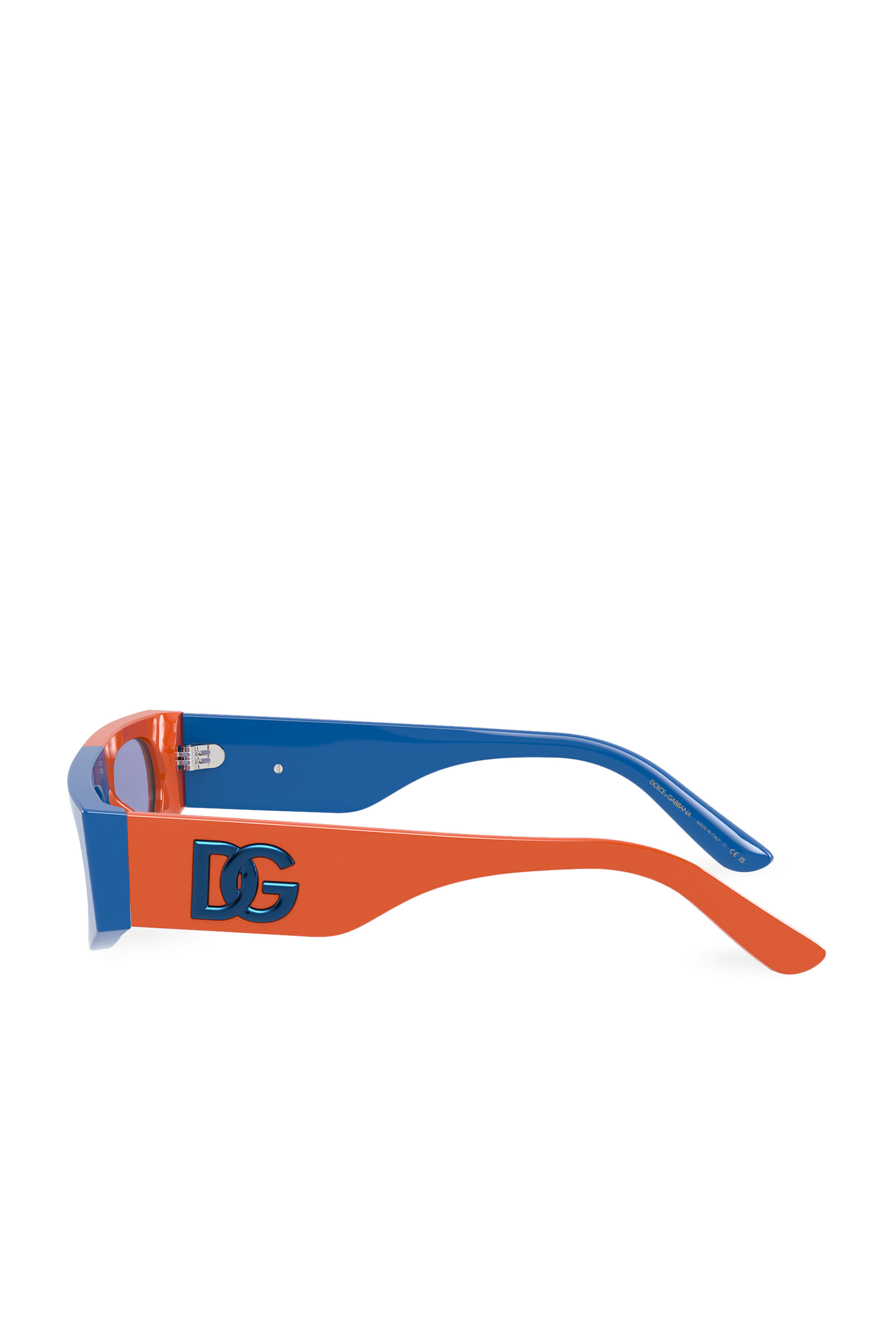 نظارة شمسية بإطار مربع