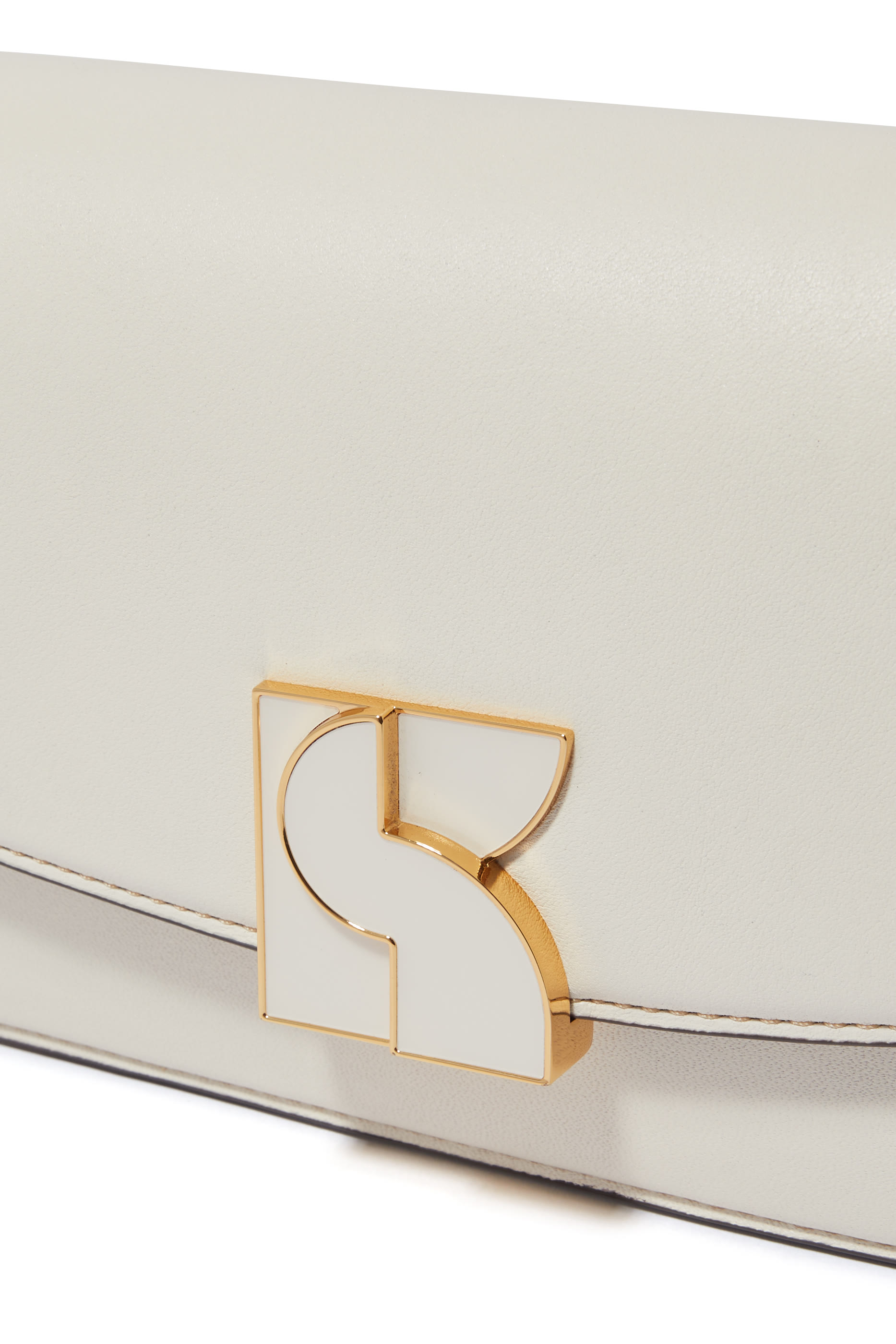 حقيبة كروس بودي داكوتا صغيرة