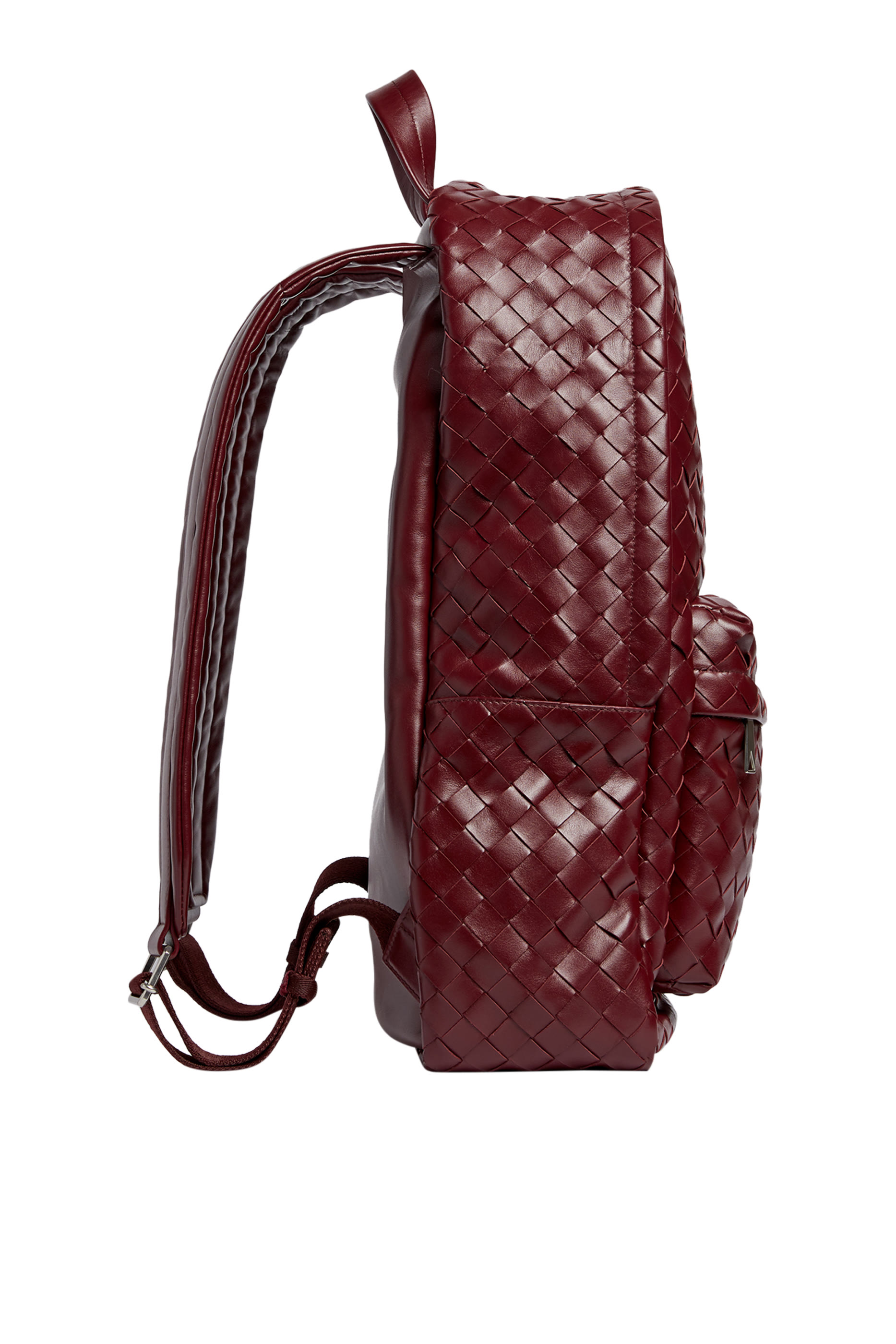 حقيبة ظهر بتصميم مجدول