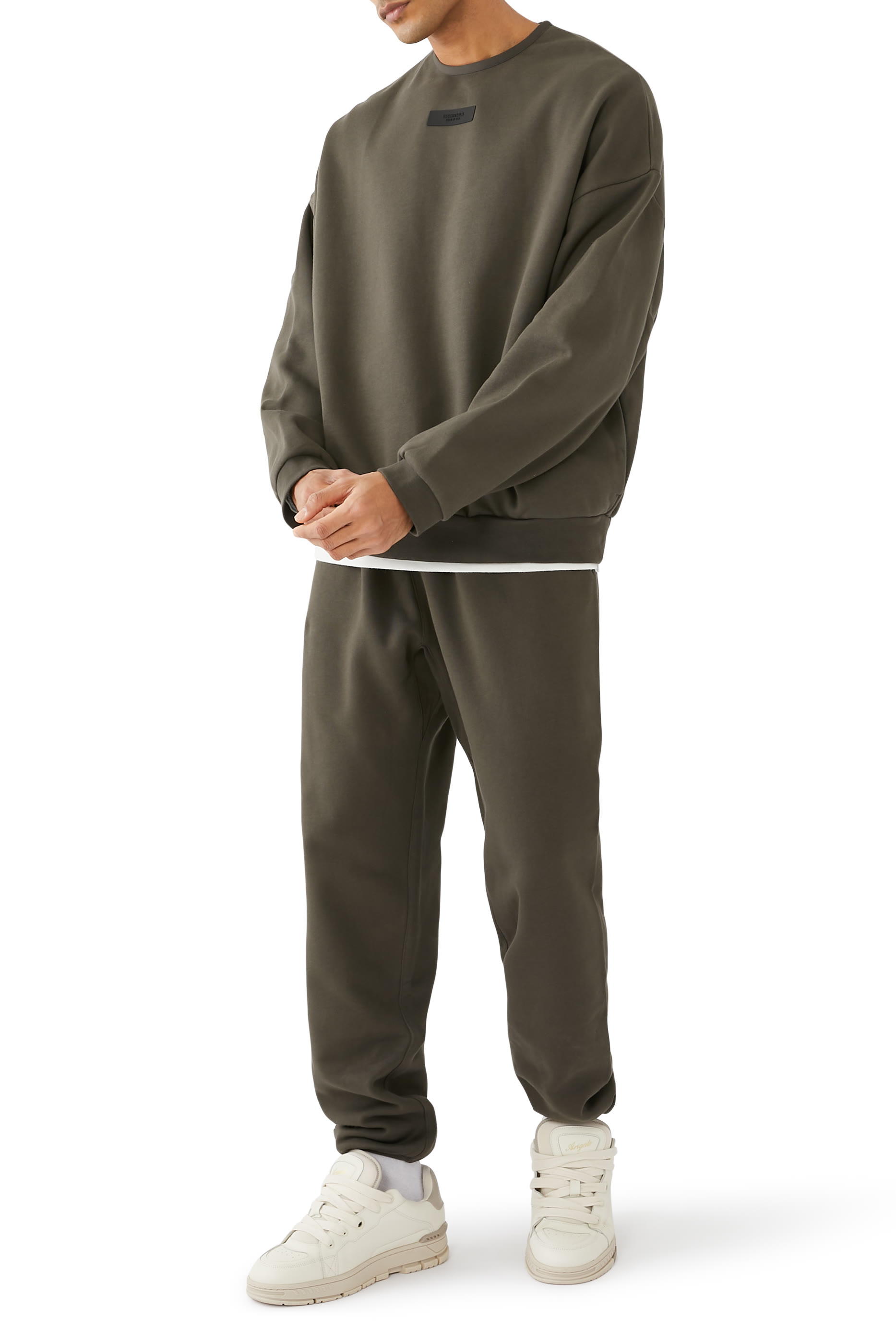 بنطال رياضي بشعار اسنشالز