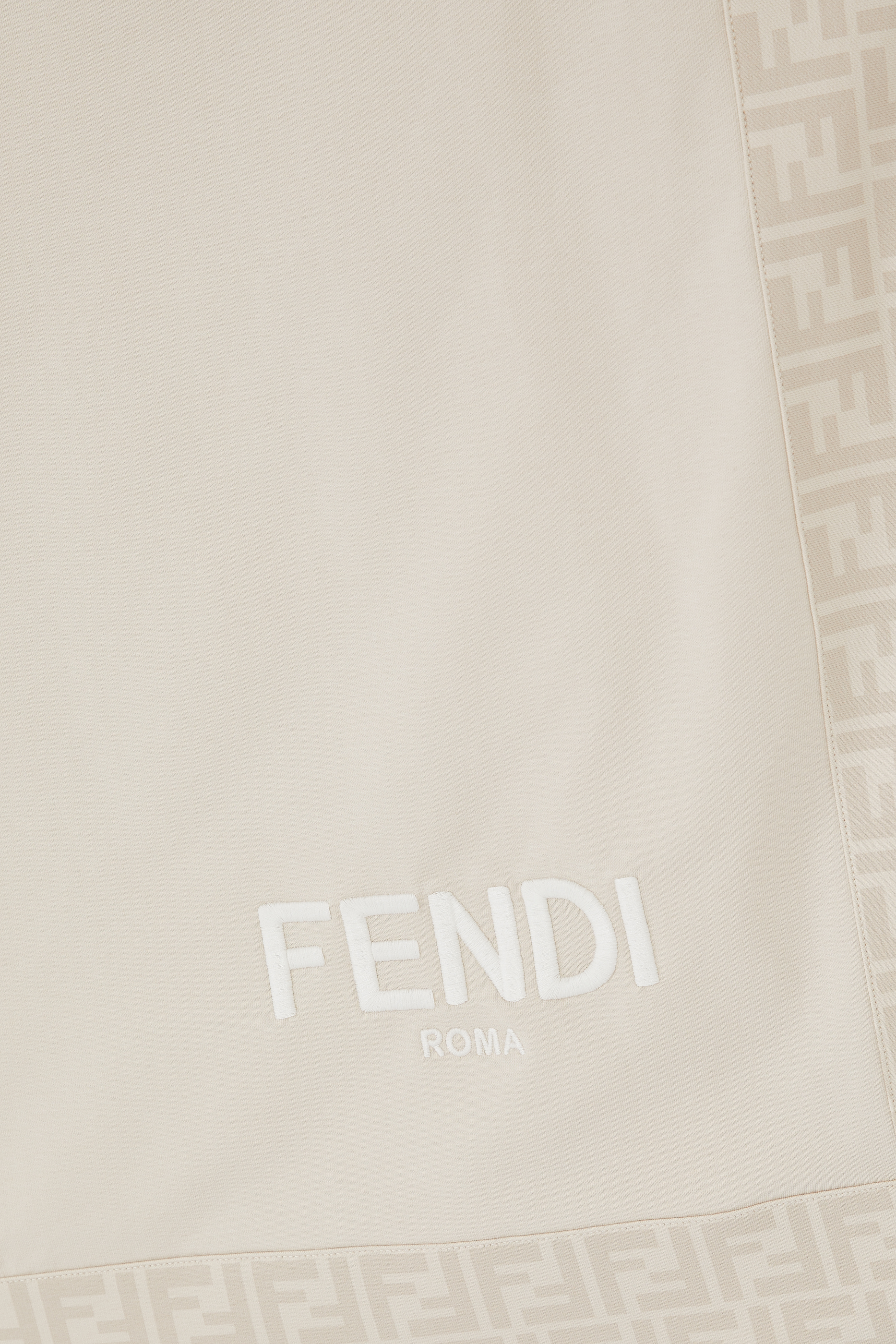 بطانية للأطفال بشعار الماركة