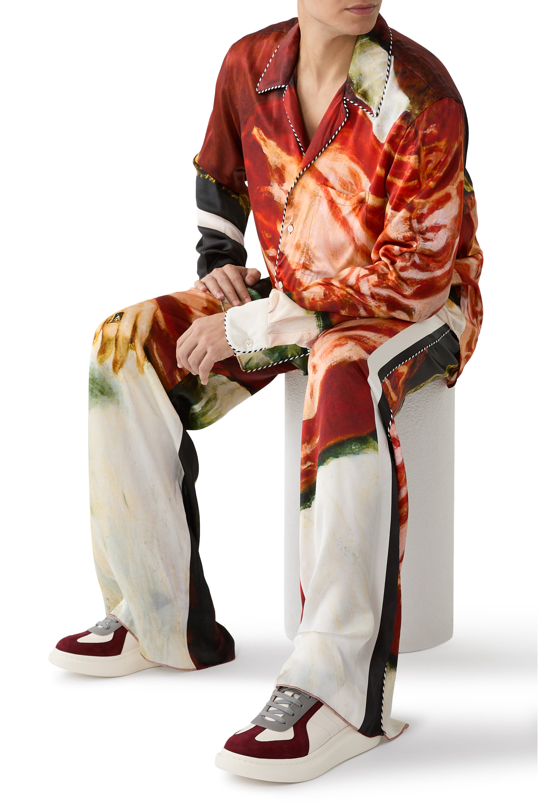 سنيكرز ريترو بنعل سميك