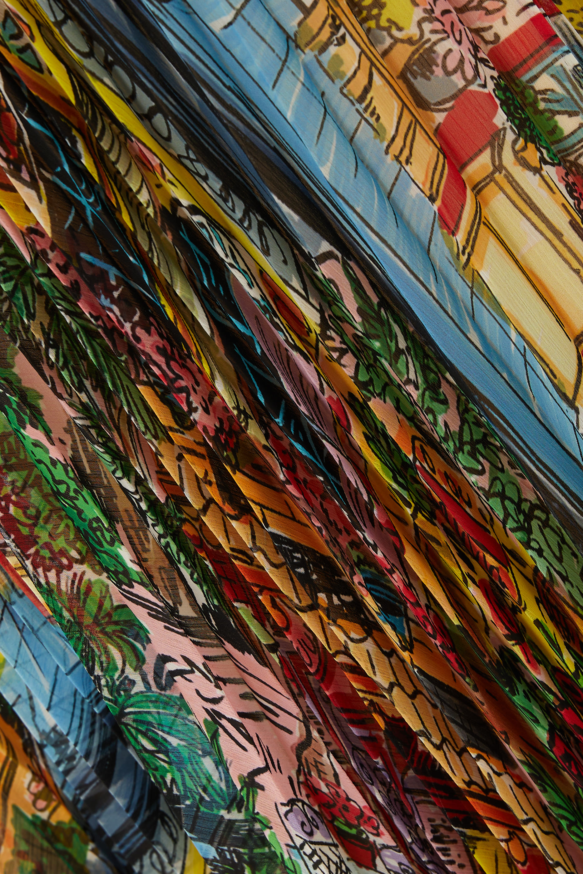 تنورة كاتز بطيات وقصة طيلة